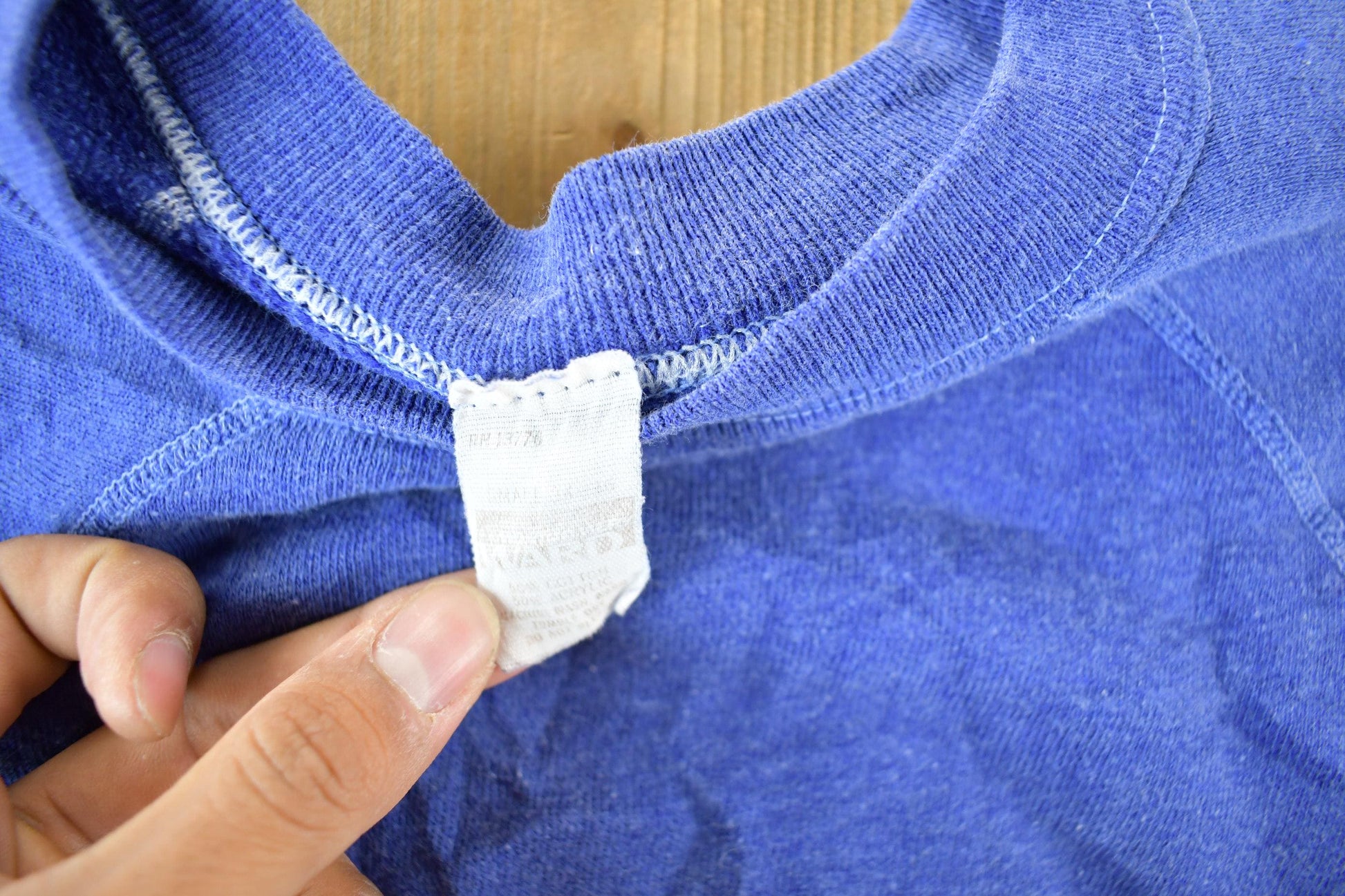 Vintage 1980s Montgomery Ward Blank Crewneck Sweatshirt Women's S from propervintagecanada