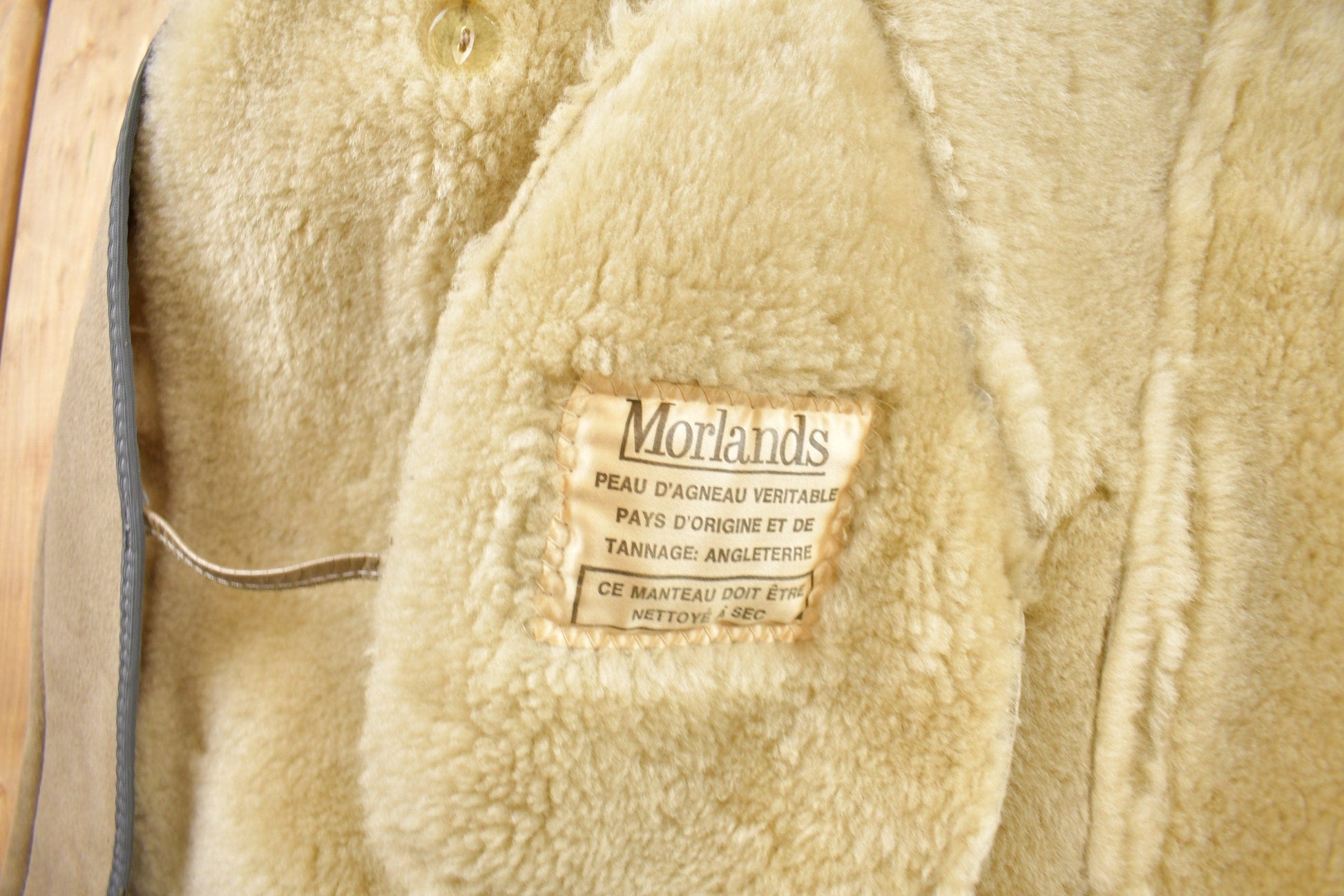 Vintage 1980s Morlands Lambskin Shearling Leather Jacket Men's Medium from propervintagecanada