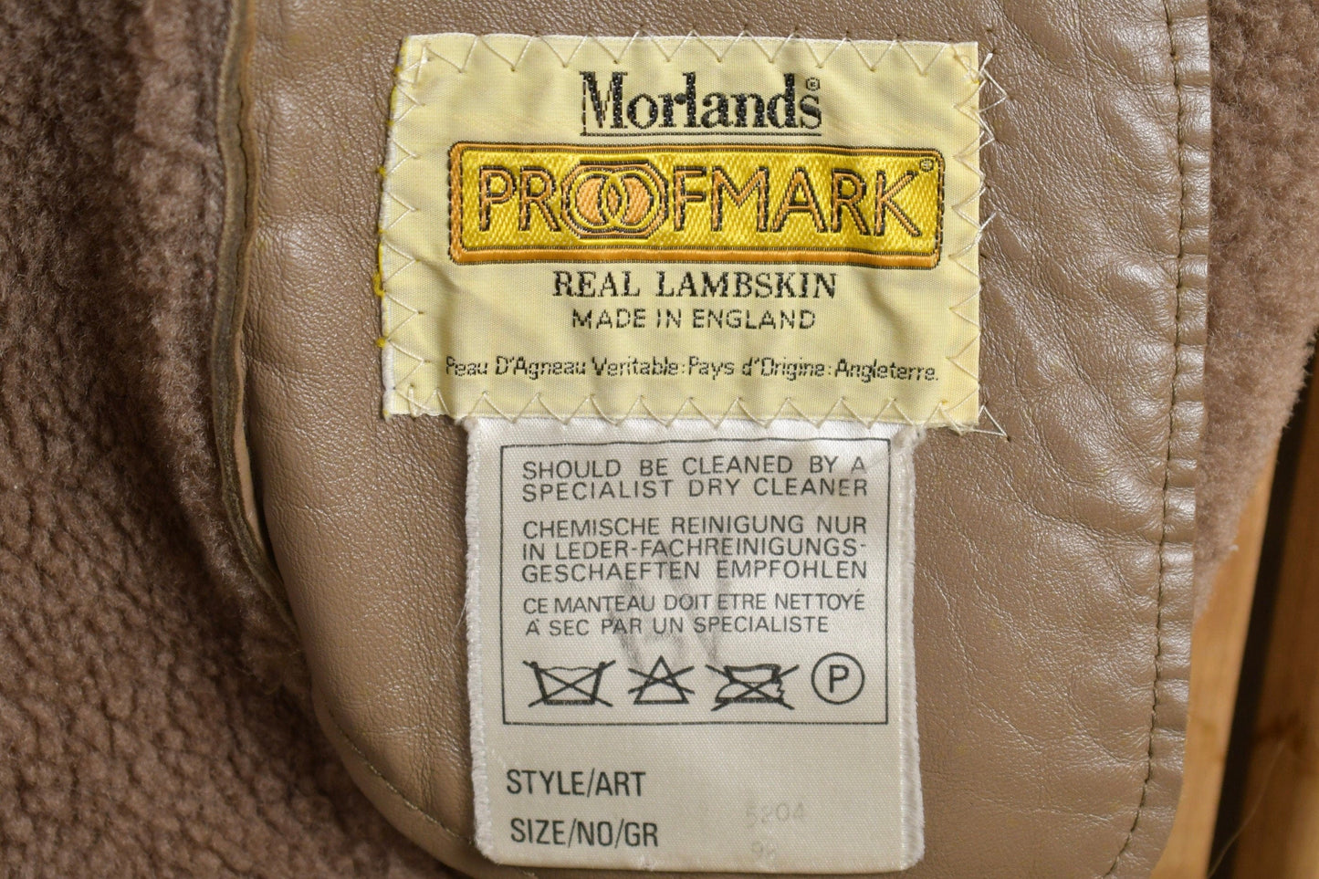 Vintage 1980s Morlands Lambskin Sheerling Leather Jacket Men's Small from propervintagecanada