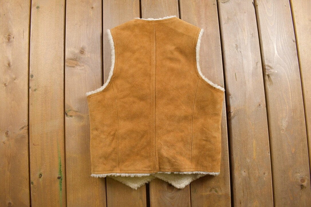 Vintage 1980s Muntgumery Ward Sherpa Lined Western Denim Button Up Vest Women's S from propervintagecanada