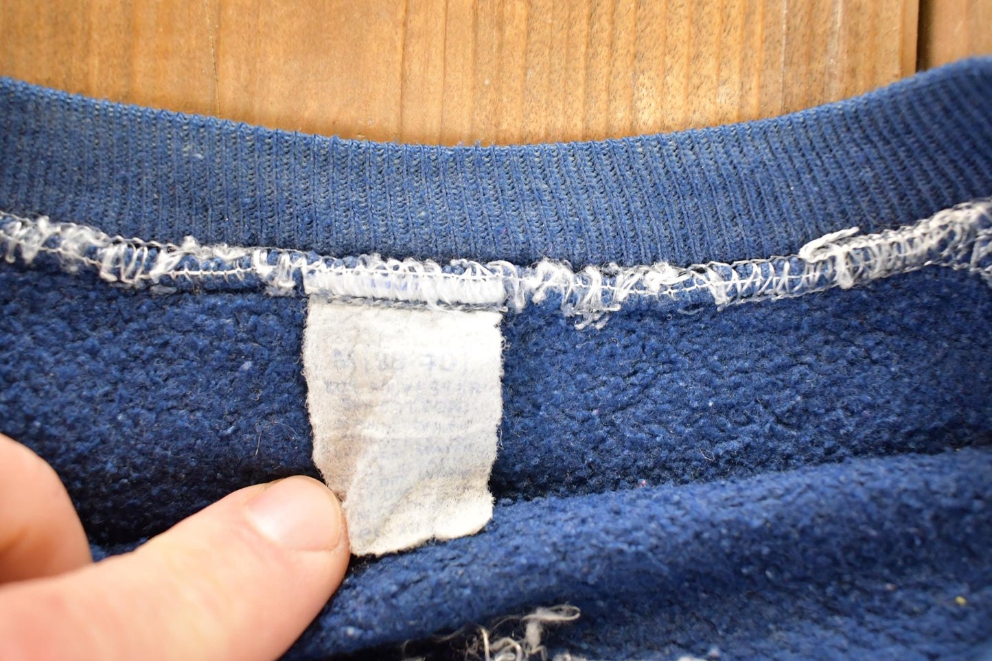 Vintage 1980s Navy Blank Crewneck Sweatshirt Women's L from propervintagecanada