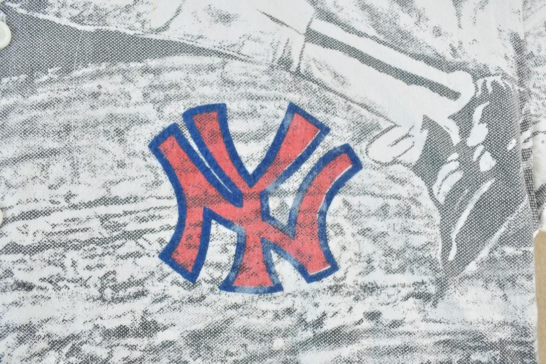 Vintage 1980s New York Yankees MLB AOP Graphic Print Jersey Men's XL from propervintagecanada