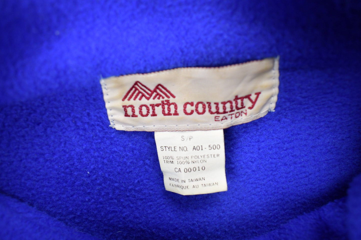 Vintage 1980s North Country Half Zip Fleece Sweater Men's S from propervintagecanada