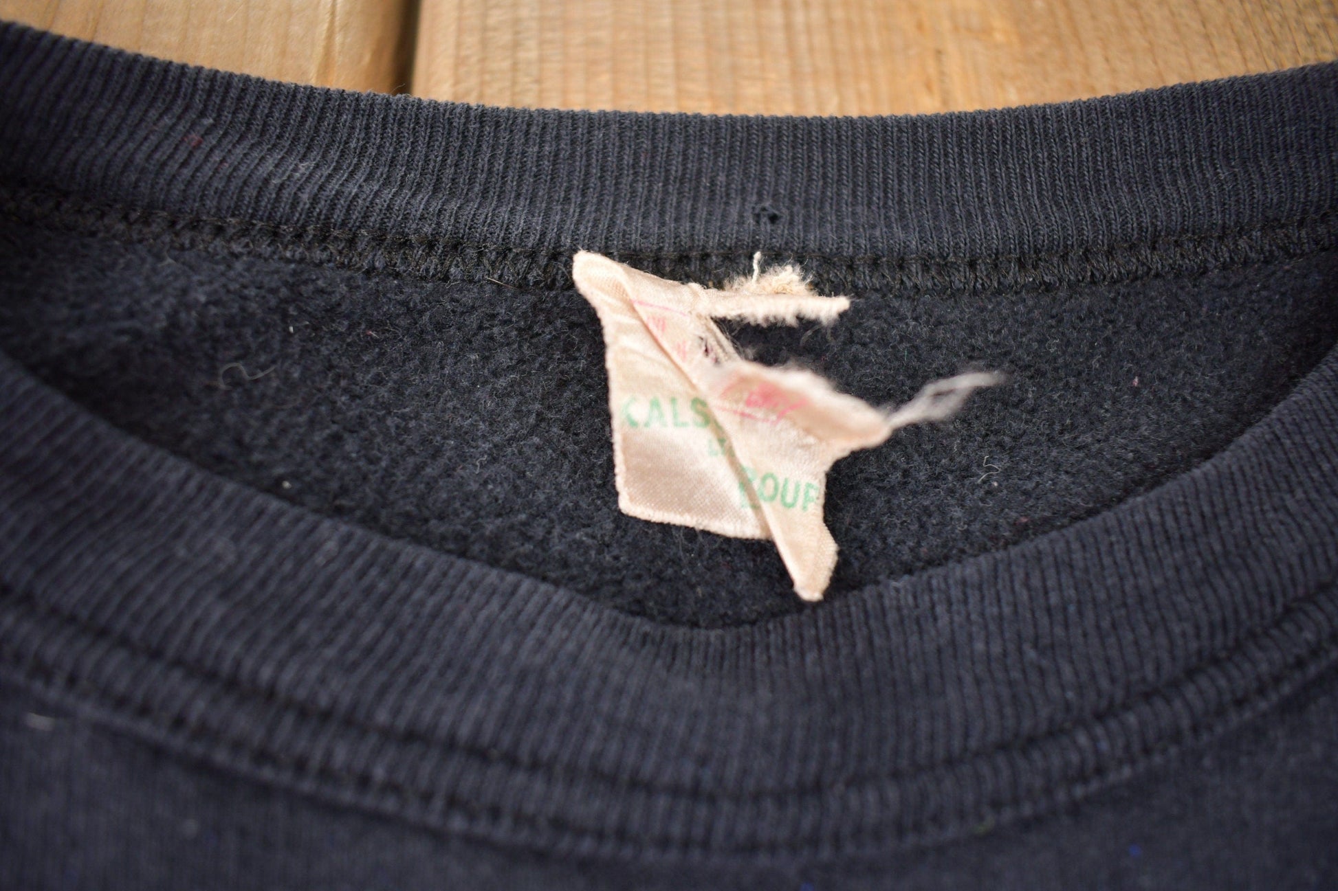 Vintage 1980s Owl Crewneck Sweatshirt Men's Small from propervintagecanada