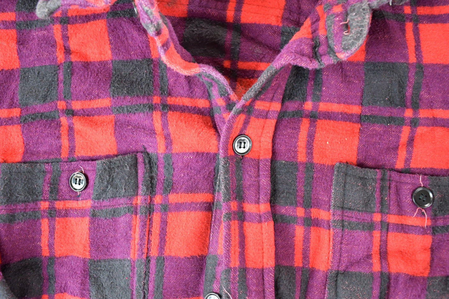 Vintage 1980s Palermo Plaid Western Style Button Up Mens Large from propervintagecanada