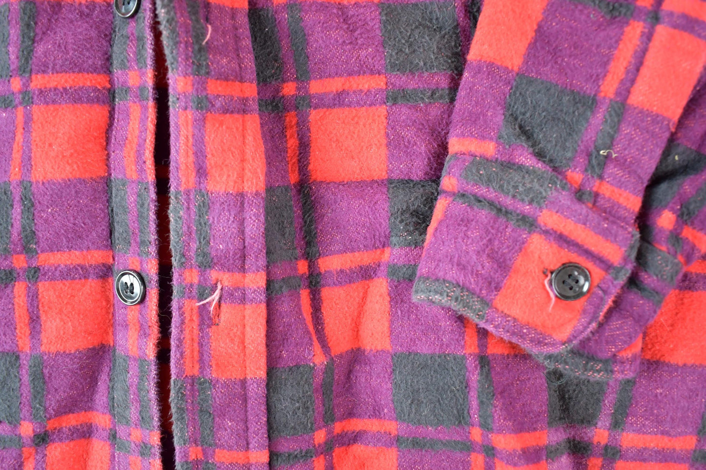 Vintage 1980s Palermo Plaid Western Style Button Up Mens Large from propervintagecanada