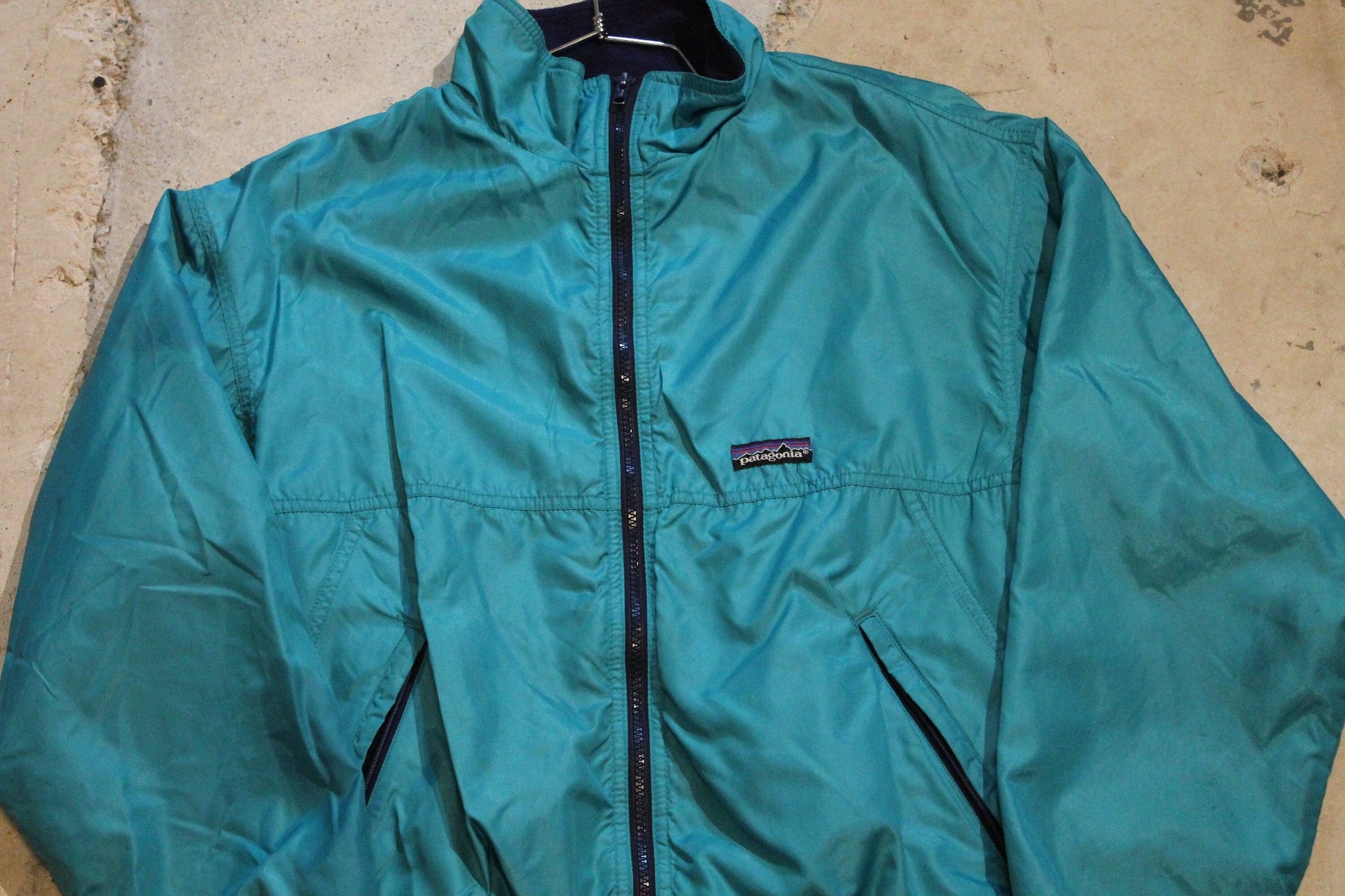 Vintage 1980s Patagonia Fleece Lined Windbreaker Men's Large from propervintagecanada