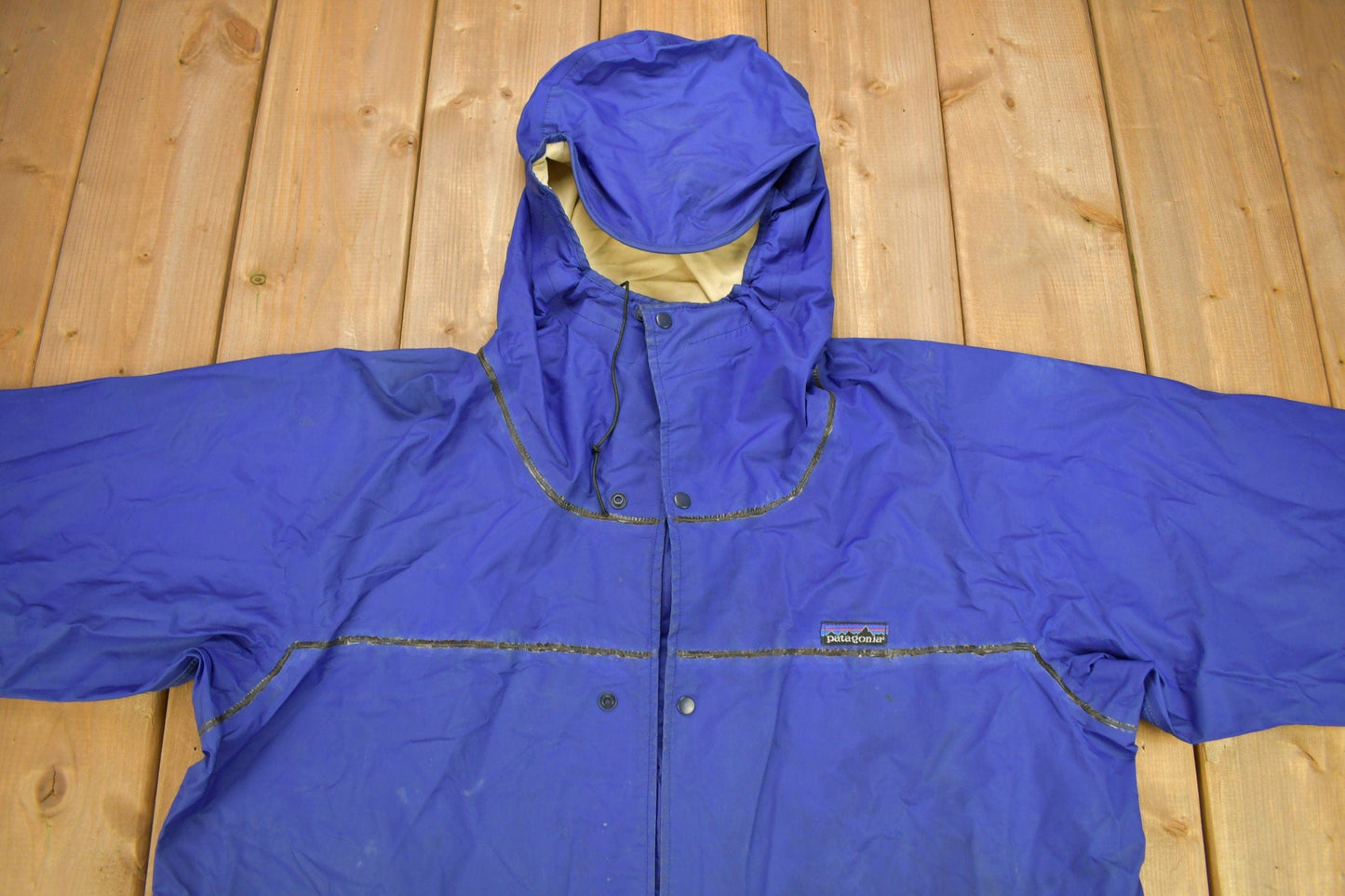 Vintage 1980s Patagonia Full Zip Rain Jacket Men's Large from propervintagecanada
