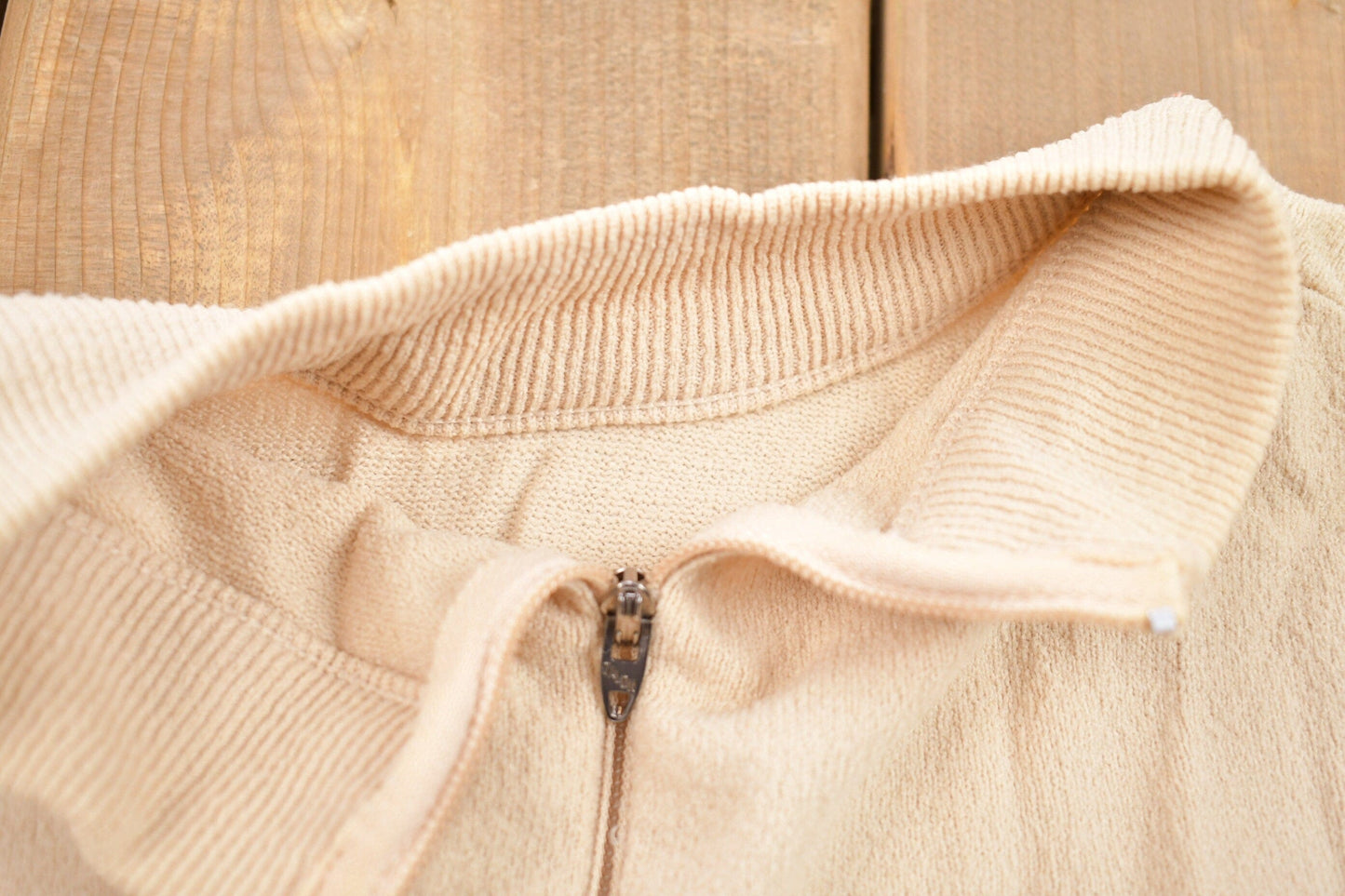 Vintage 1980s Quarter Zip Raglan T-Shirt Men's Small from propervintagecanada