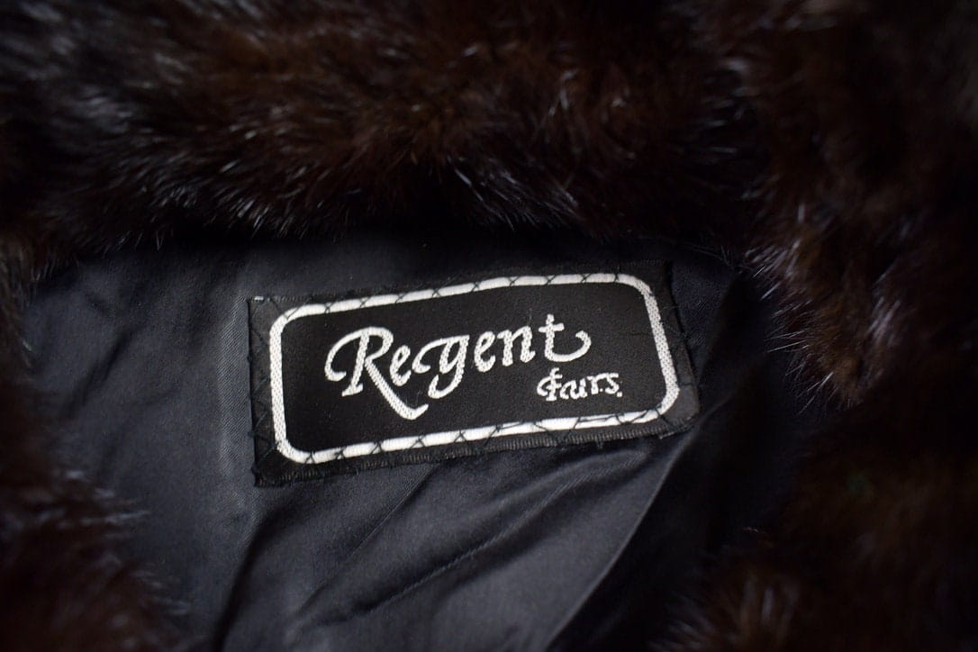 Vintage 1980s Regent Fur Coat Men's Medium from propervintagecanada