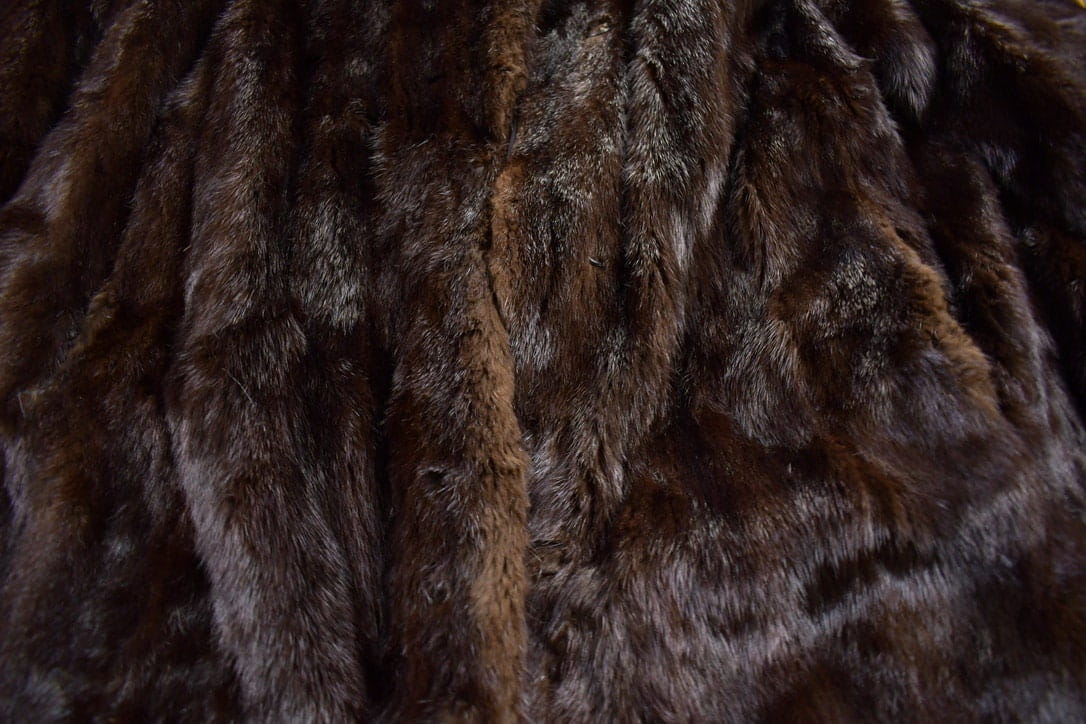 Vintage 1980s Regent Fur Coat Men's Medium from propervintagecanada