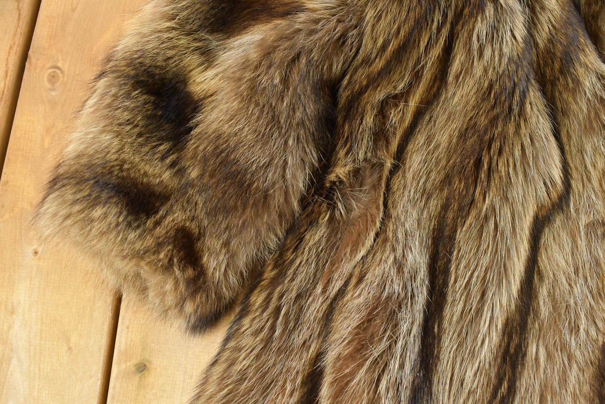 Vintage 1980s Ricky & Ingo Full Length Brown Raccoon Fur Coat Adult M Men's Medium from propervintagecanada