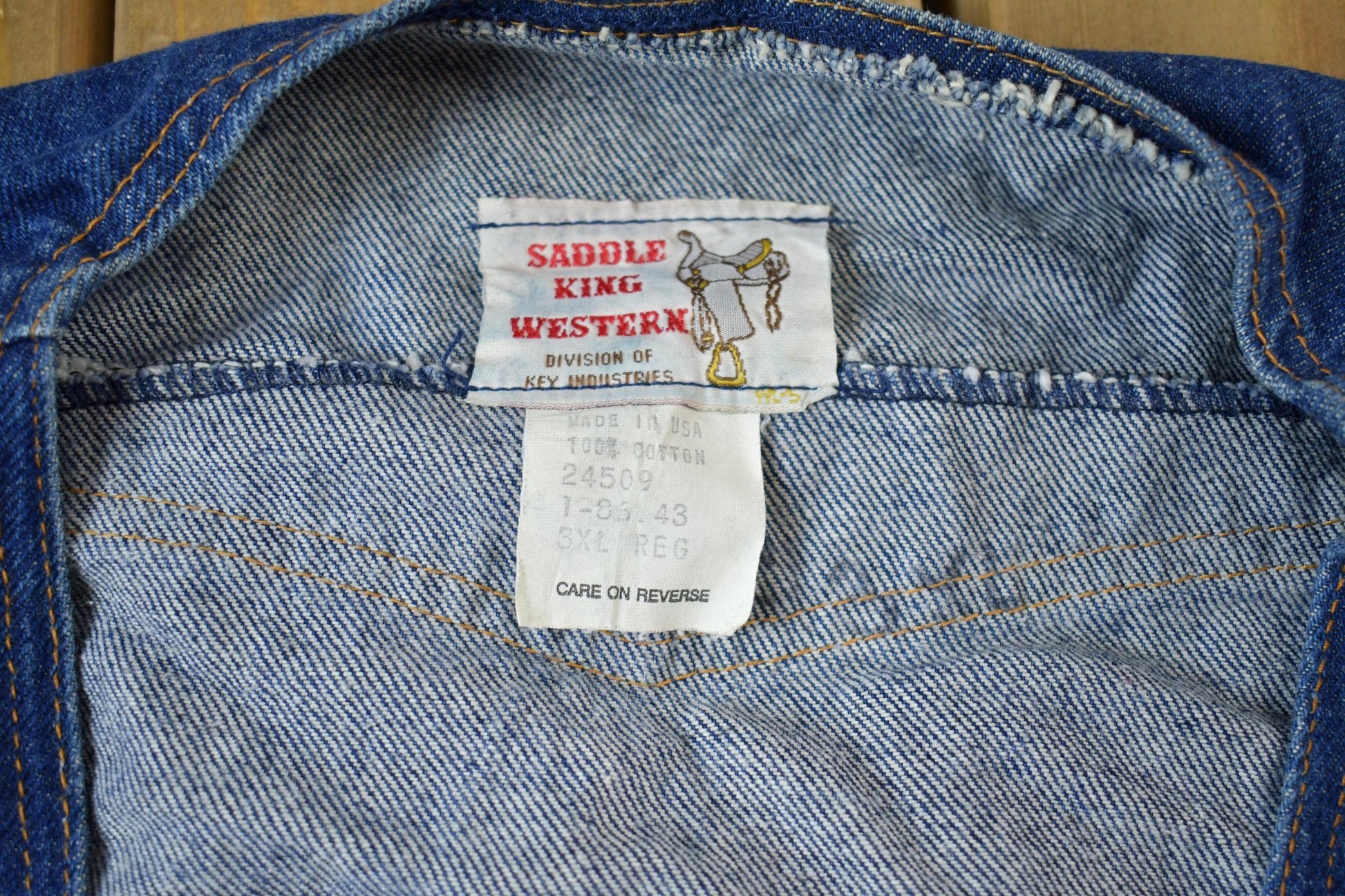 Vintage 1980s Saddle King Western Denim Vest Men's 2XL from propervintagecanada