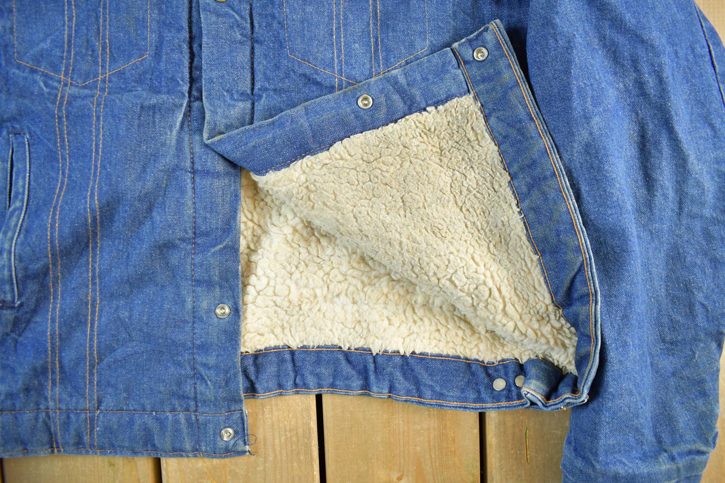 Vintage 1980s Saddle King Western Sherpa Lined Denim Jean Jacket Men's XL from propervintagecanada