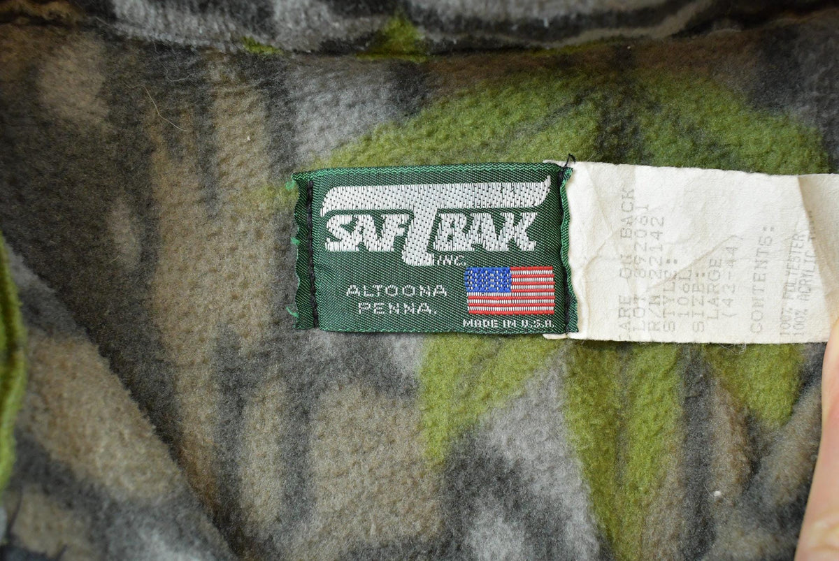 Vintage 1980s SafTBak Trebark RealTree Full Zip Fleece Sweater Men's M from propervintagecanada