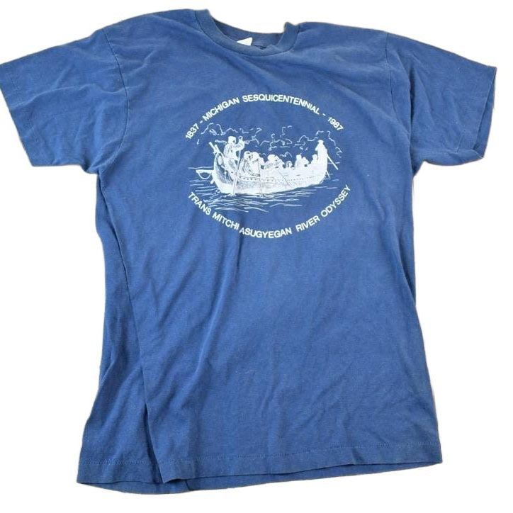 Vintage 1980s Screen Stars Best Aztec Canoe Souvenir Single Stitch Graphic Print T-Shirt Men's Large from propervintagecanada