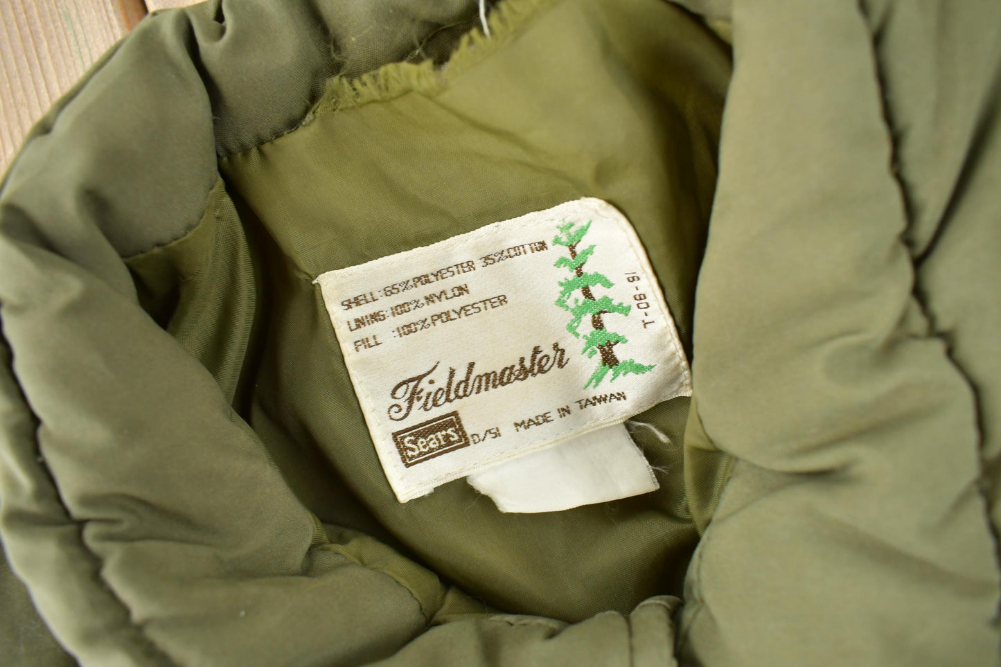 Vintage 1980s Sears Field-Masters Green Puffer Vest Men's L from propervintagecanada