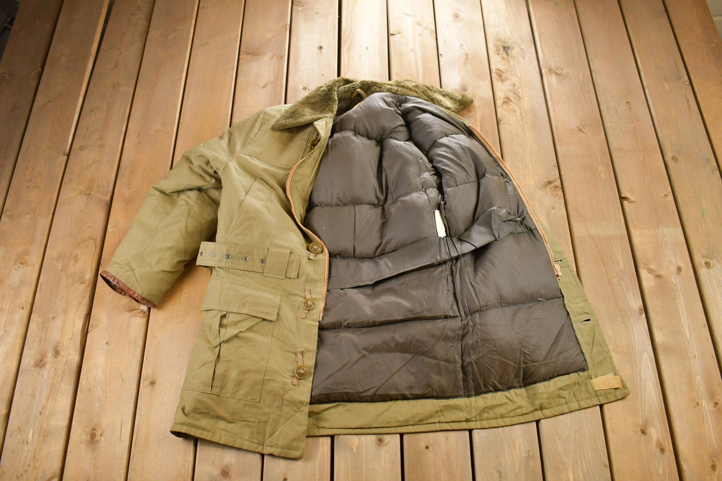 Vintage 1980s Sears Outdoorsman Puffer Jacket Men's Large from propervintagecanada