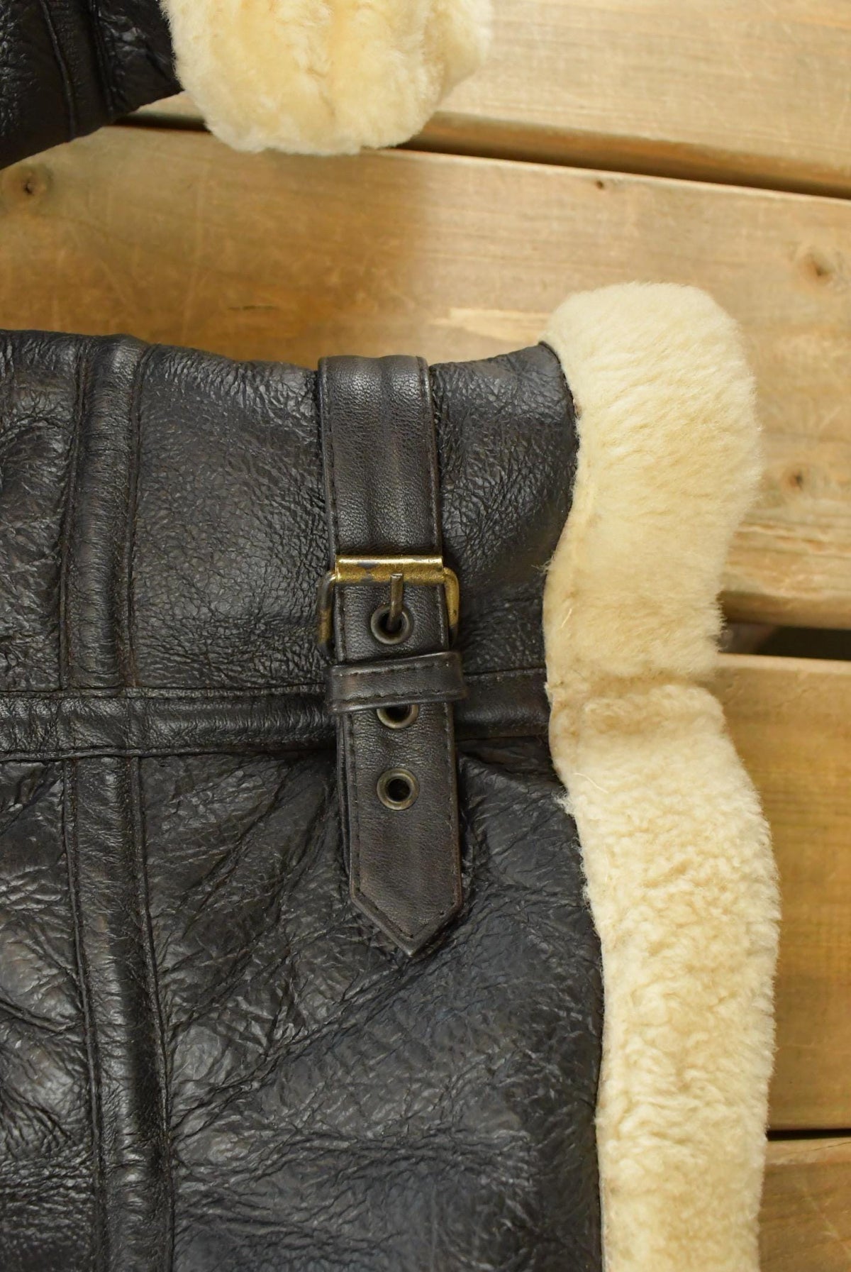 Vintage 1980s Shearling Leather Fur Jacket Men's 2XL from propervintagecanada