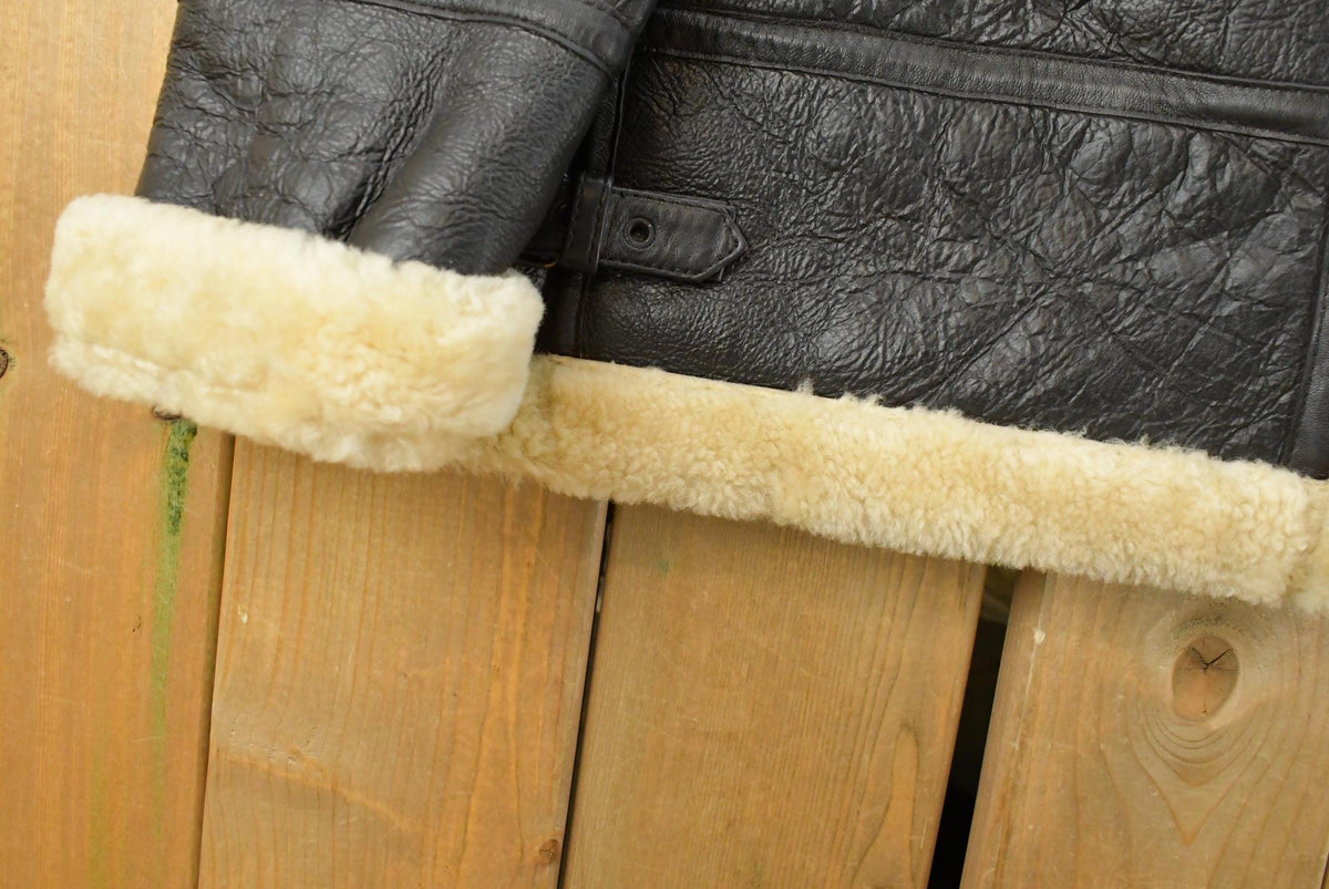 Vintage 1980s Shearling Leather Fur Jacket Men's 2XL from propervintagecanada