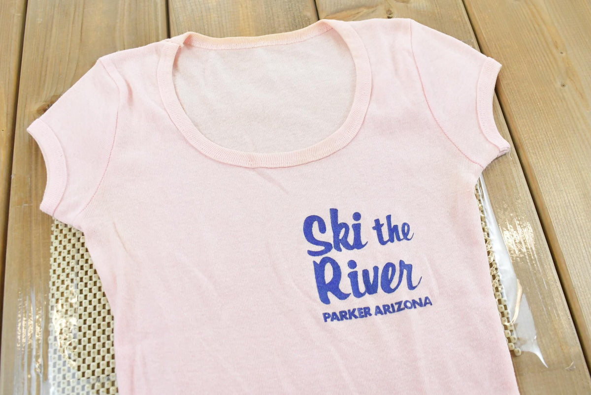Vintage 1980s Ski the River Parker Arizona T-Shirt Baby Tee Womens XXS from propervintagecanada