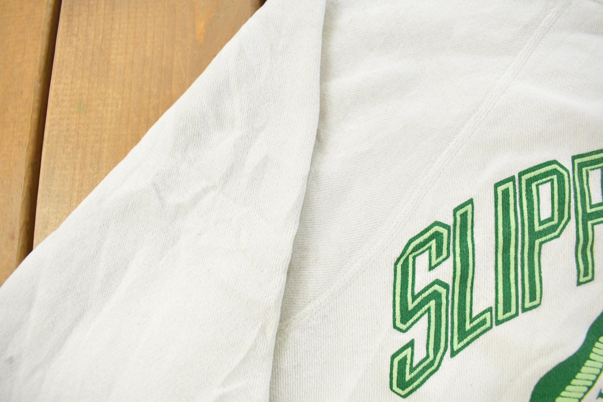 Vintage 1980s Slippery Rock University Crewneck Sweatshirt Men's Medium / NCAA Sweatshirt / Collegiate / Americana from propervintagecanada