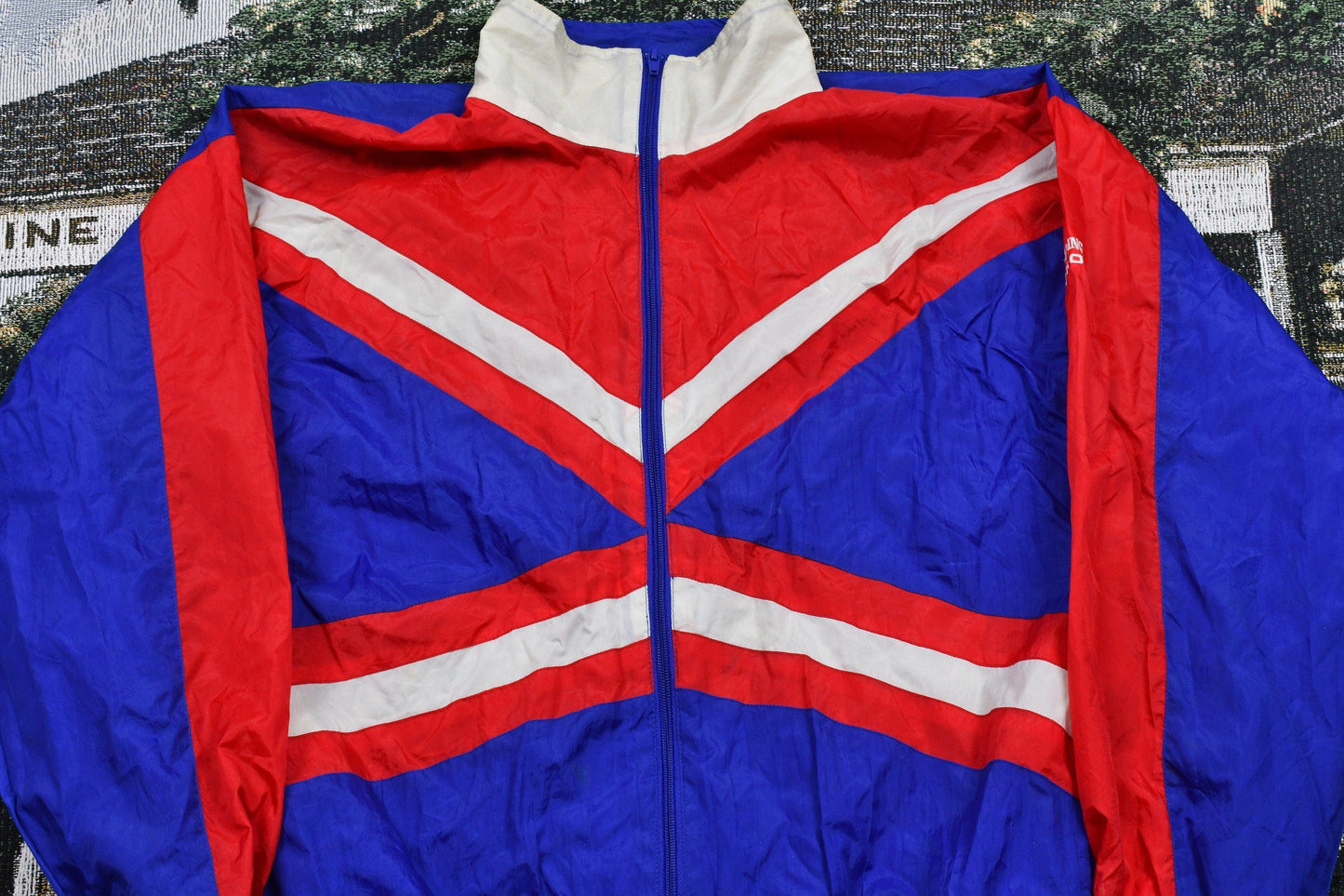 Vintage 1980s Spalding Full Zip Windbreaker Men's Medium from propervintagecanada