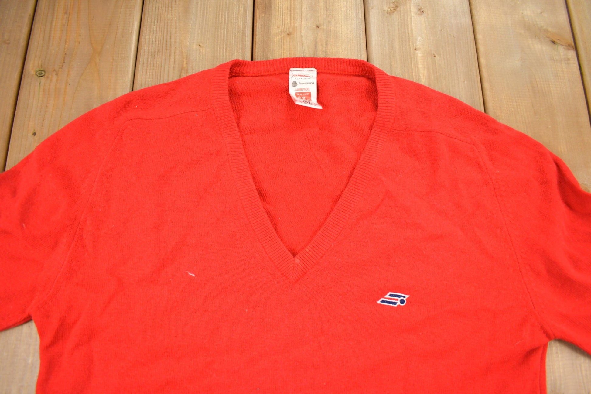 Vintage 1980s St Michael Pure New Wool Knit V-Neck Sweater Men's Large from propervintagecanada