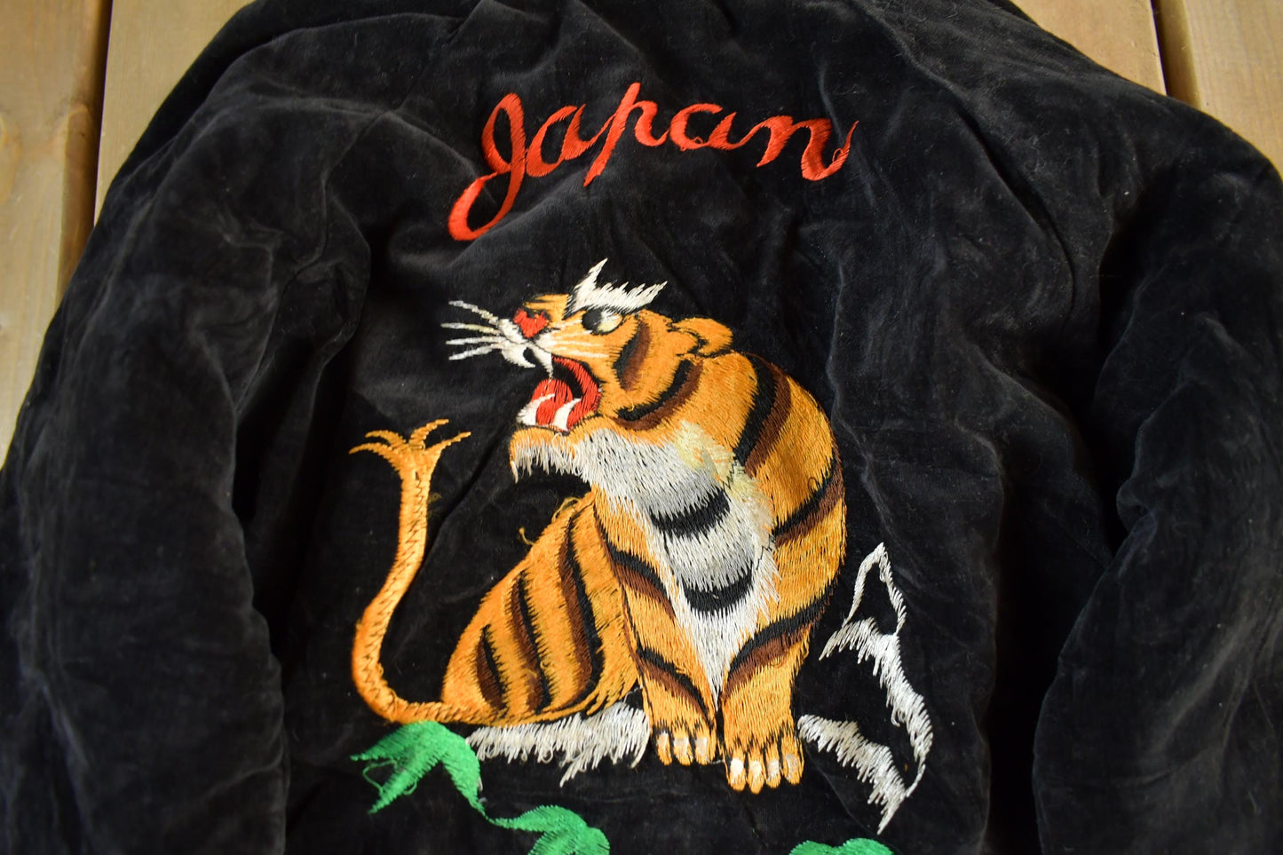 Vintage 1980s Sukajan USA Japan Souvinir Bomber Jacket Toddler-Youth XS from propervintagecanada