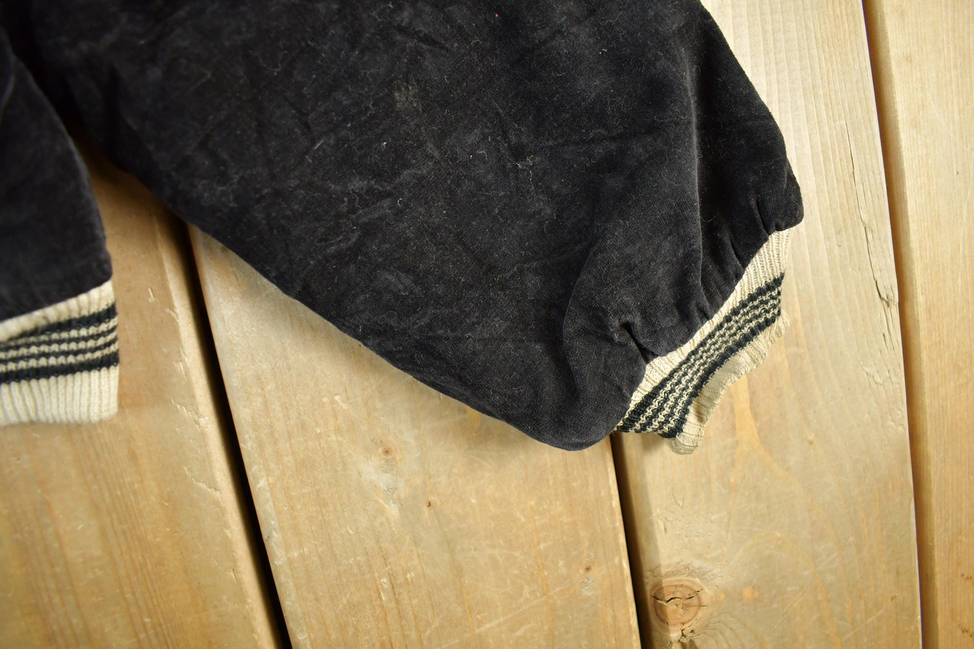Vintage 1980s Sukajan USA Japan Souvinir Bomber Jacket Toddler-Youth XS from propervintagecanada
