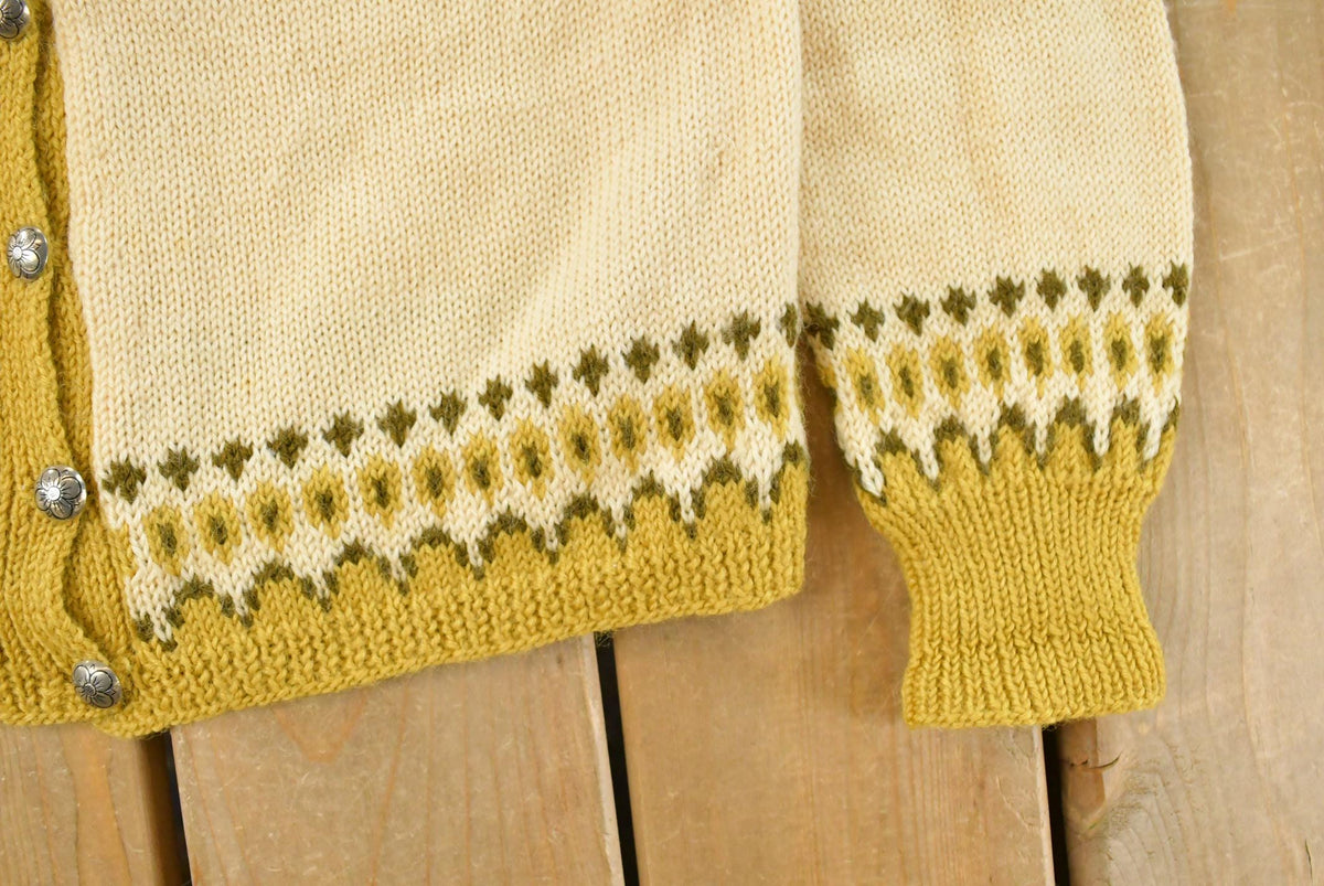 Vintage 1980s Sundt Hand Knit Wool Cardigan Sweater Women's M from propervintagecanada