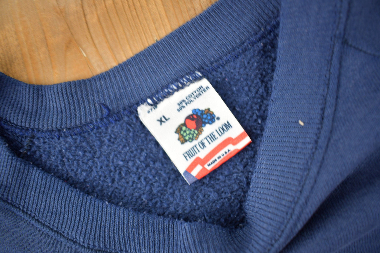 Vintage 1980s Syracuse University Distressed Collegiate Raglan Crewneck Men's L from propervintagecanada