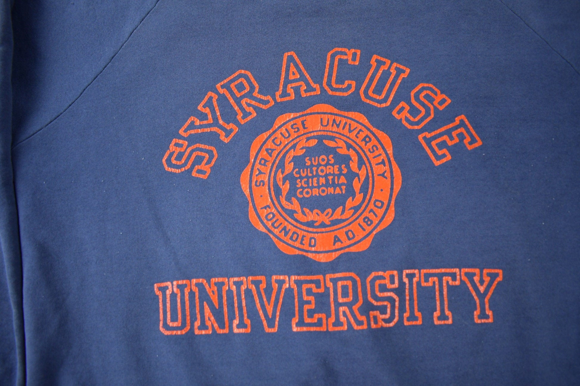 Vintage 1980s Syracuse University Distressed Collegiate Raglan Crewneck Men's L from propervintagecanada