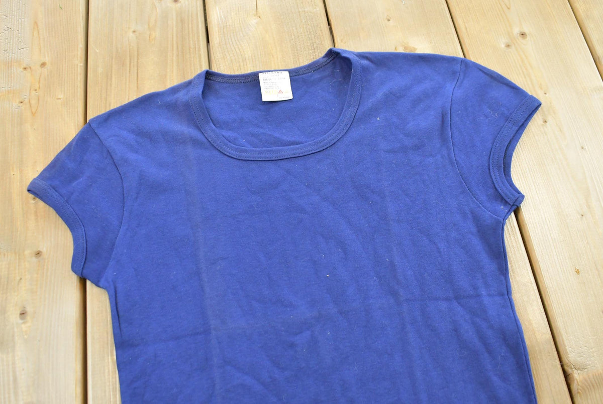 Vintage 1980s T-Shirt City Kitsilano Navy Blue Blank T-Shirt Women's S from propervintagecanada