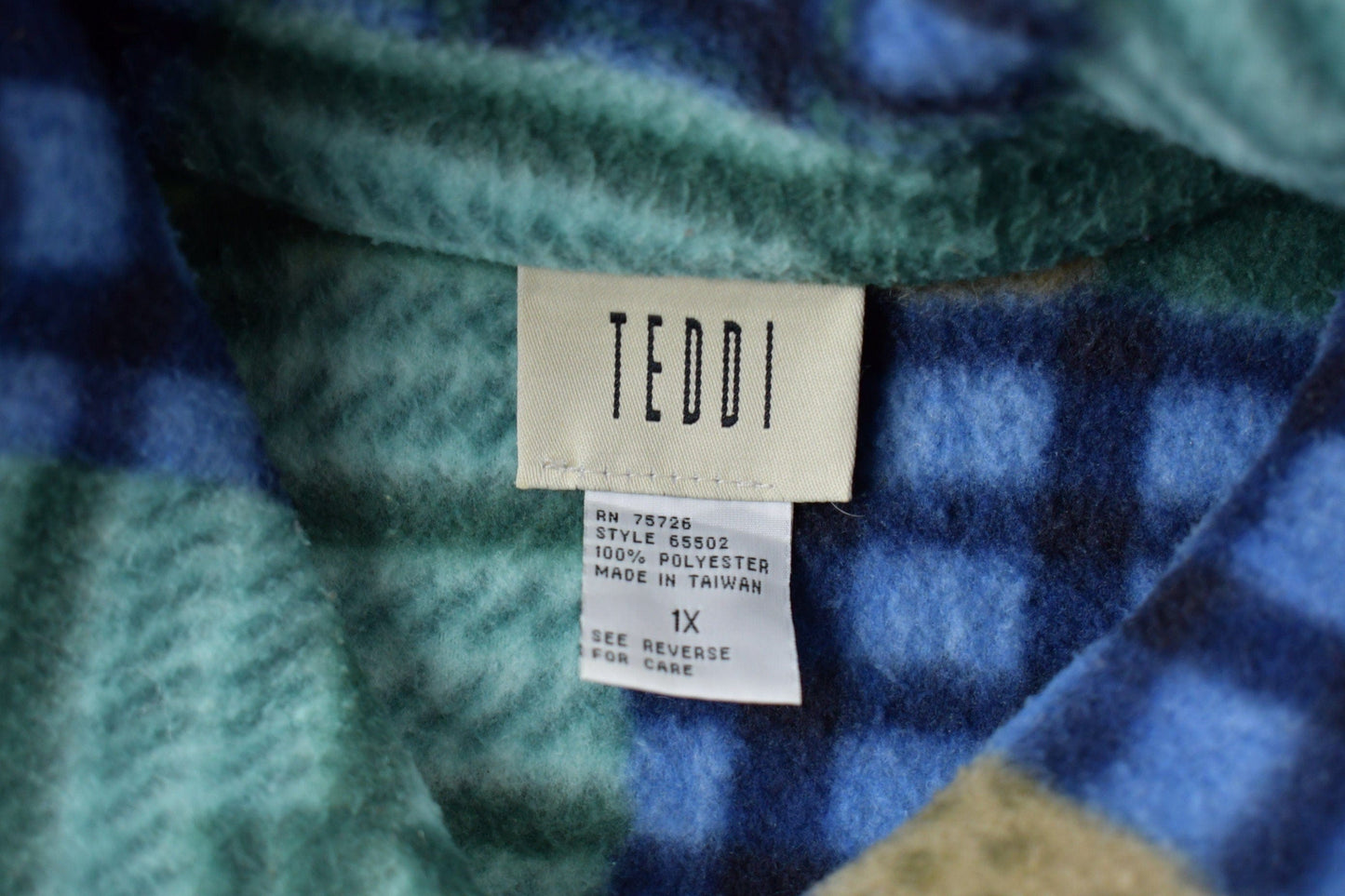 Vintage 1980s Teddi All Over Print Full Zip Fleece Sweater Men's 2XL from propervintagecanada