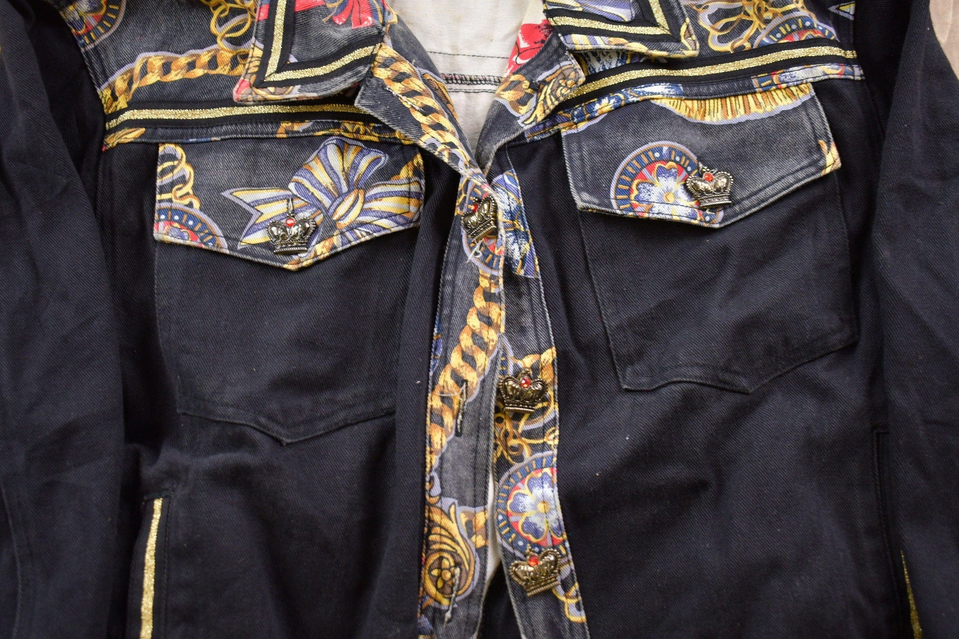 Vintage 1980s The La Costa Spa Jewelry Graphic Denim Jean Jacket Women's M from propervintagecanada