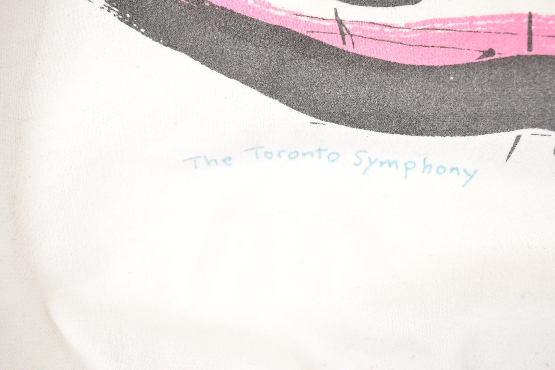Vintage 1980s The Toronto Symphony Graphic Print Violin Crewneck Sweatshirt Women's XL from propervintagecanada