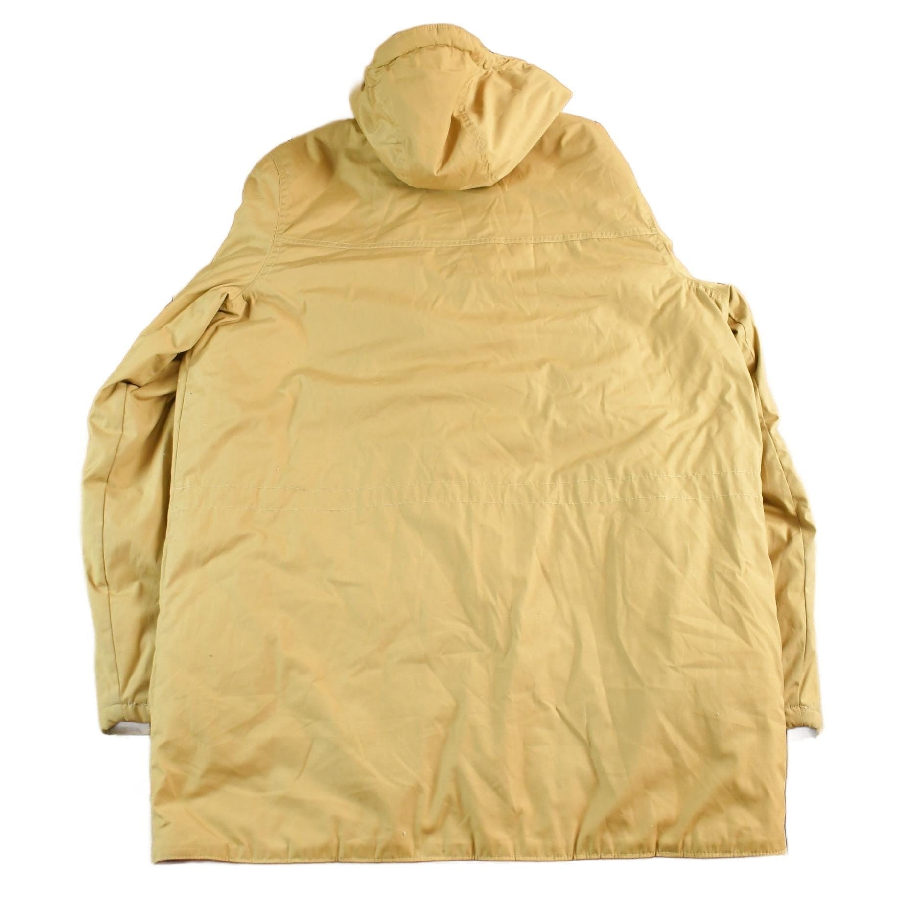 Vintage 1980s Trailway Thinsulate Parka Jacket Men's L-XL from propervintagecanada