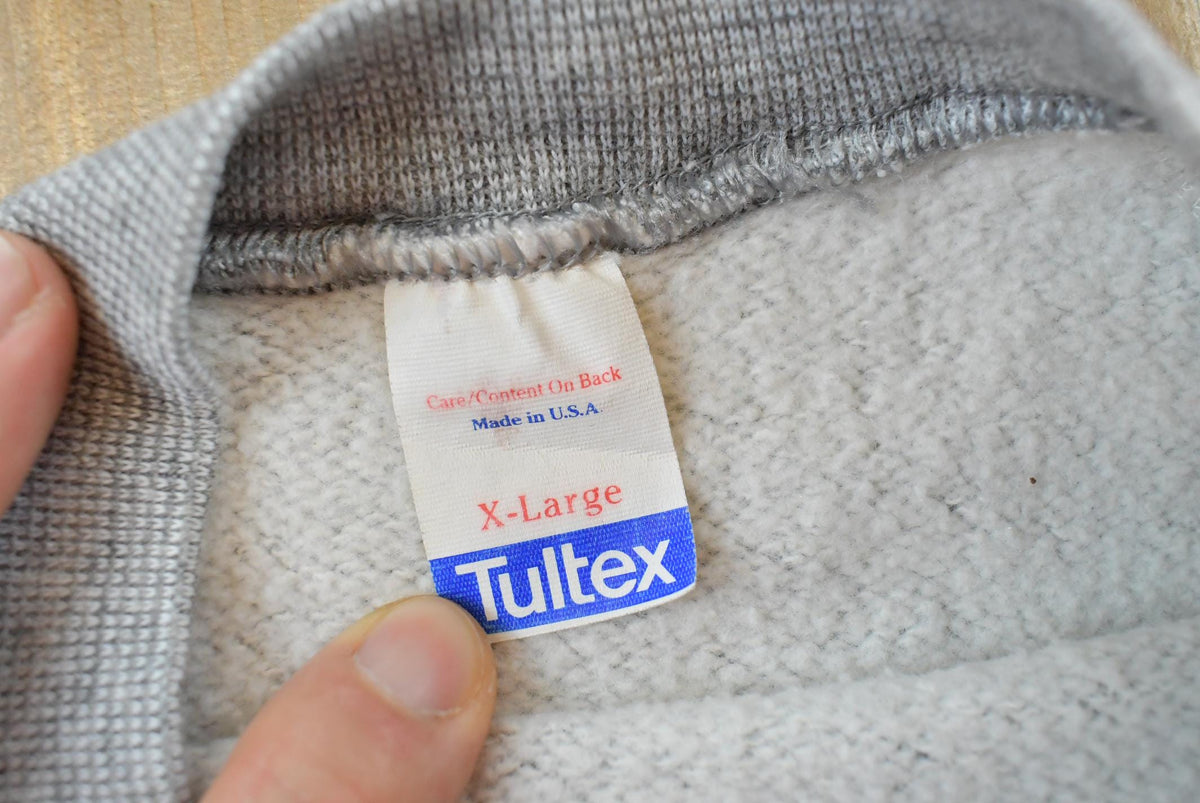 Vintage 1980s Tultex Yale University Crewneck Raglan Sweatshirt Men's L from propervintagecanada