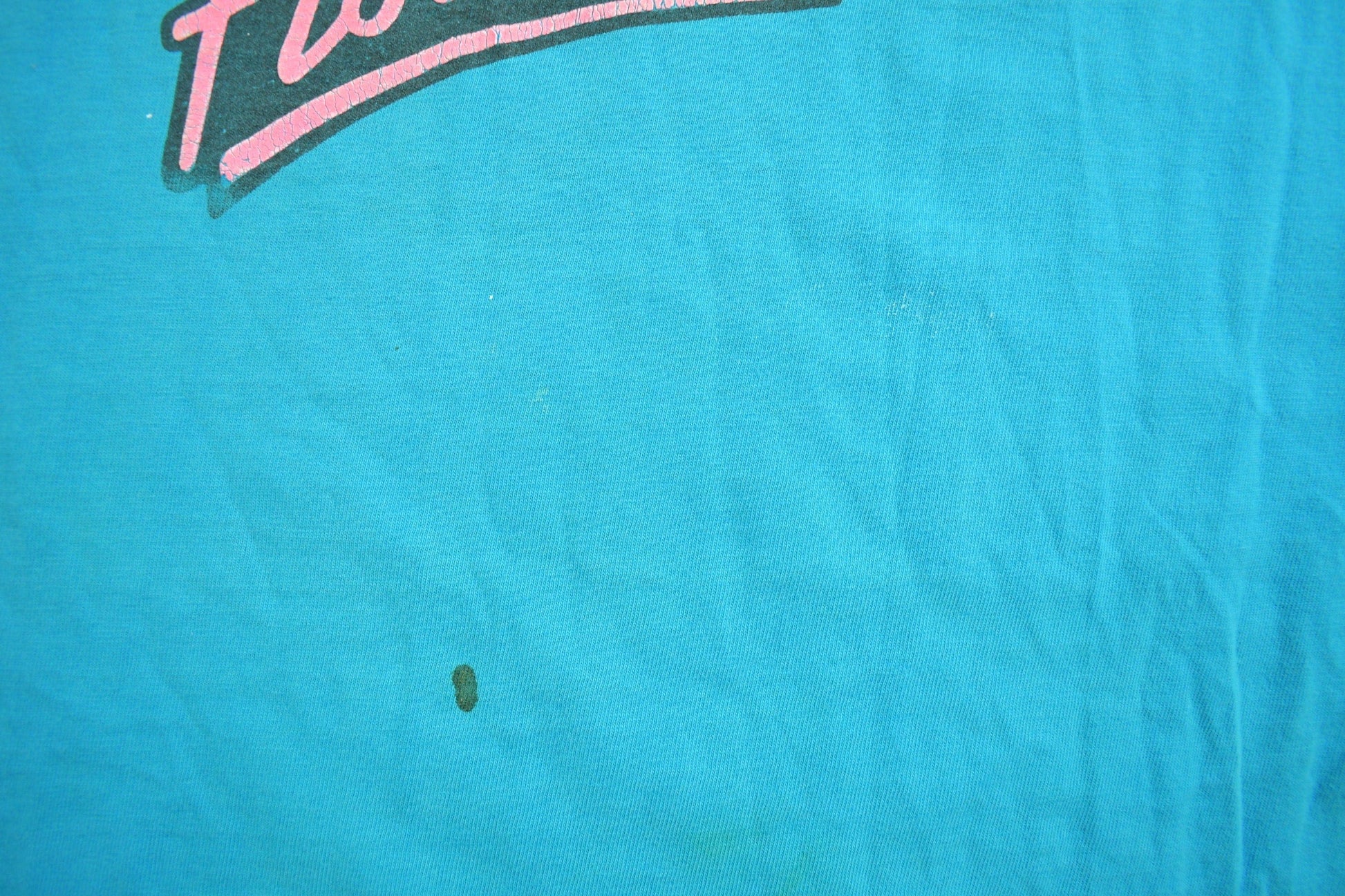 Vintage 1980s Universal Studios Florida Souvenir T Shirt Men's XL from propervintagecanada