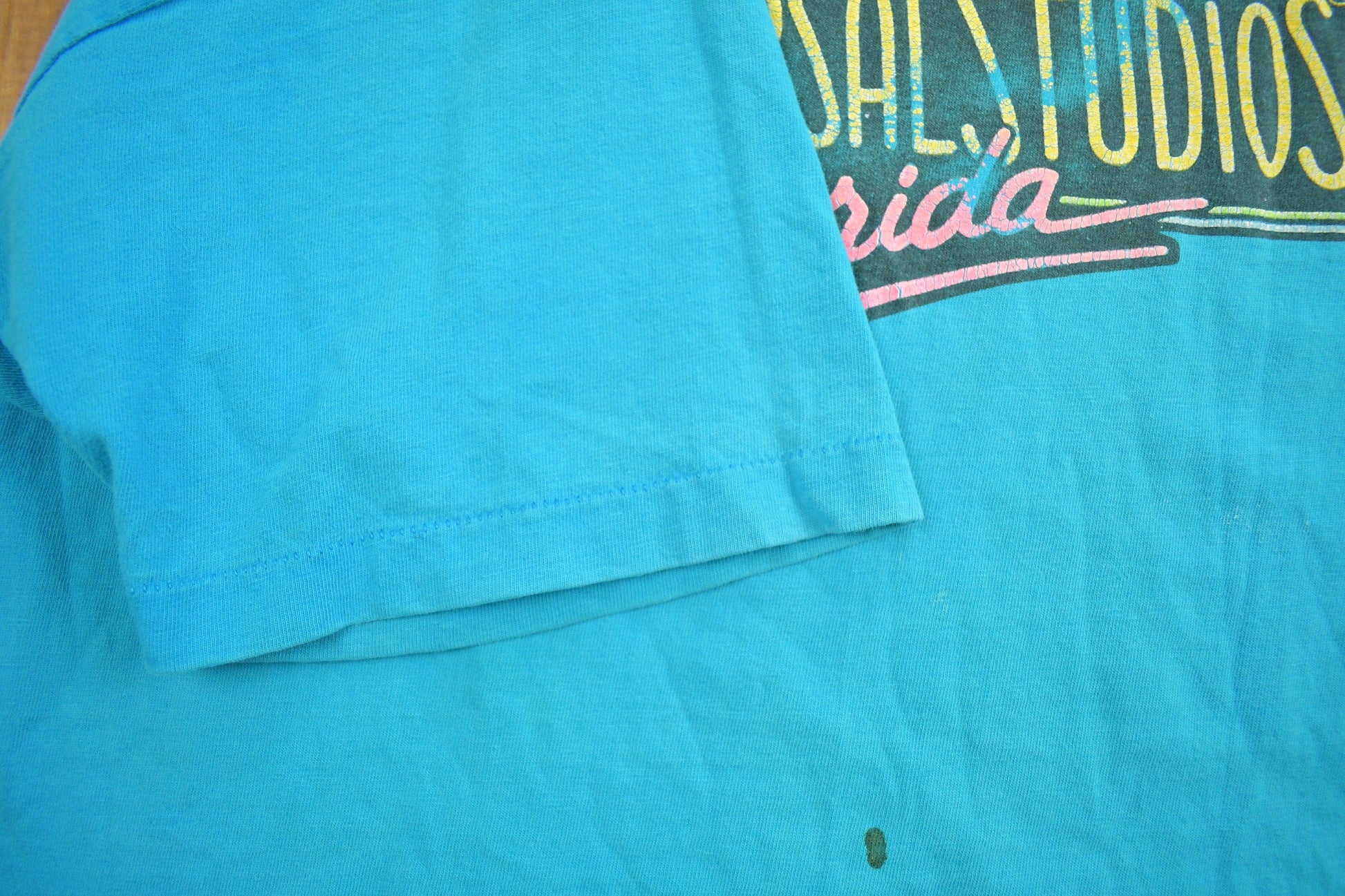 Vintage 1980s Universal Studios Florida Souvenir T Shirt Men's XL from propervintagecanada