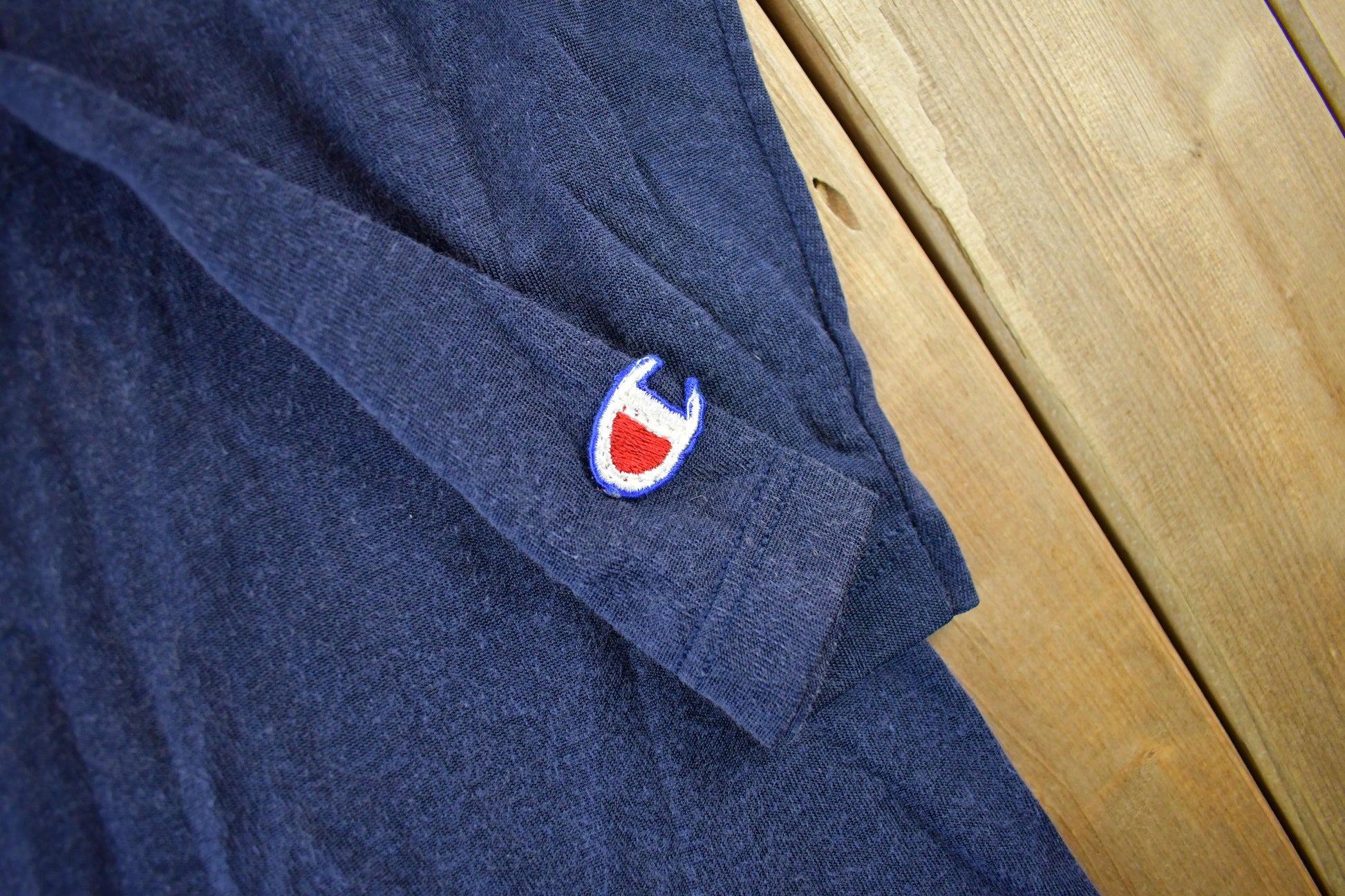 Vintage 1980s University of Michigan Collegiate T-Shirt Men's XL from propervintagecanada