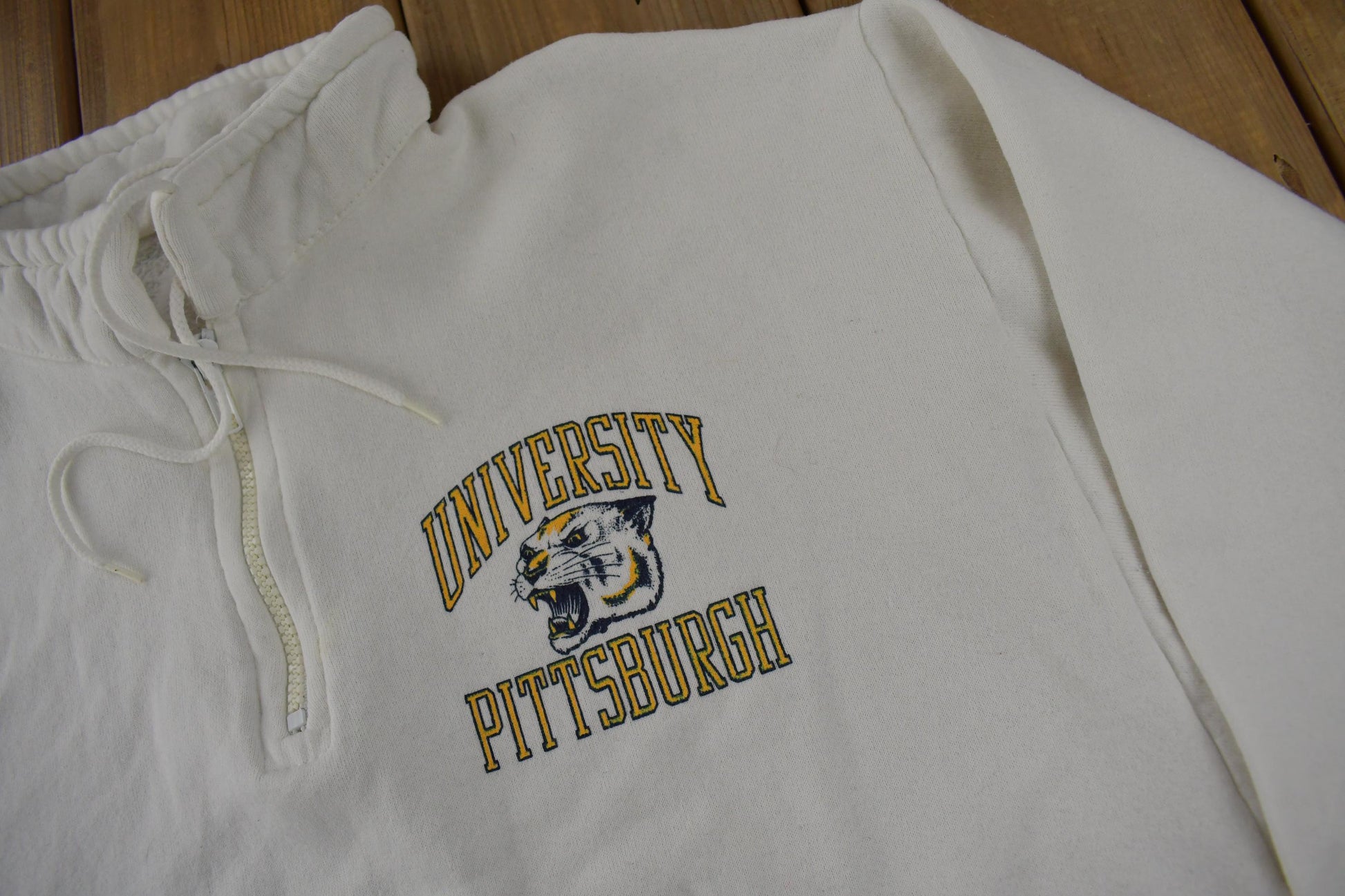 Vintage 1980s University Of Pittsburgh Collegiate Sweater Men's S from propervintagecanada