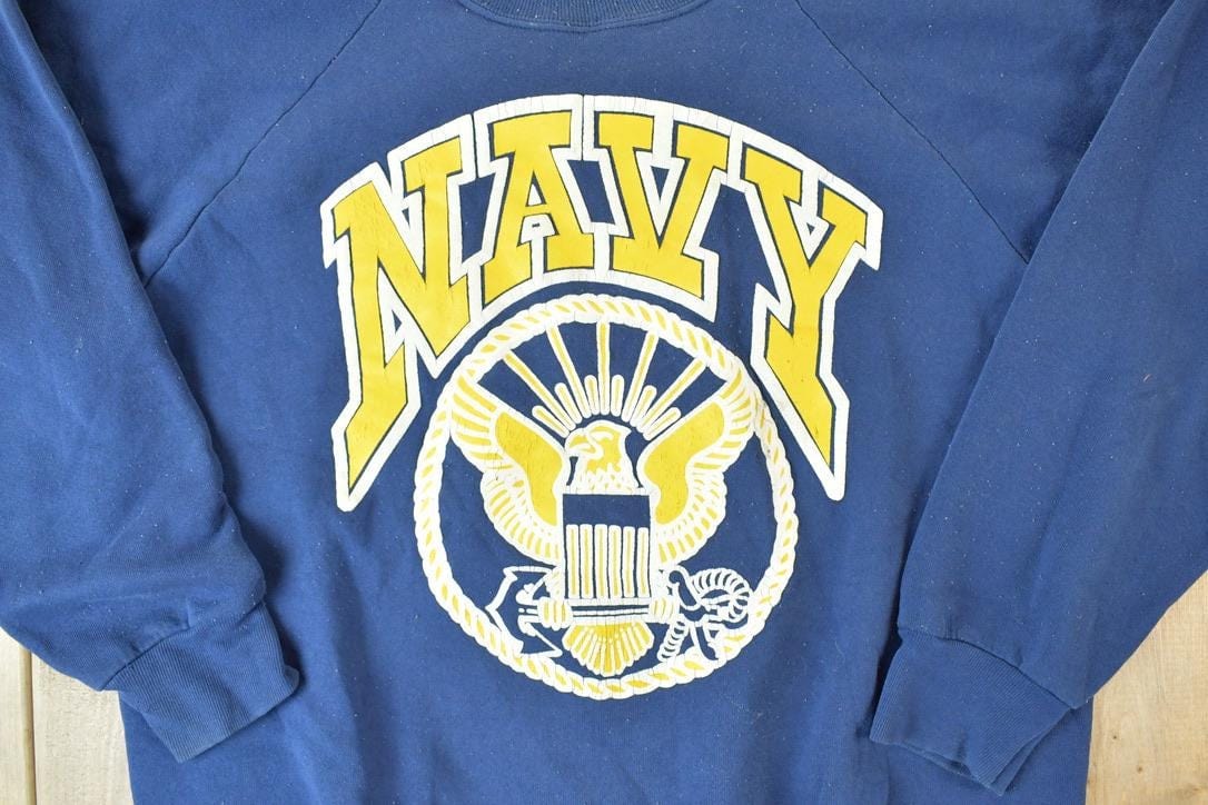 Vintage 1980s US Navy University Crewneck Men's XL from propervintagecanada