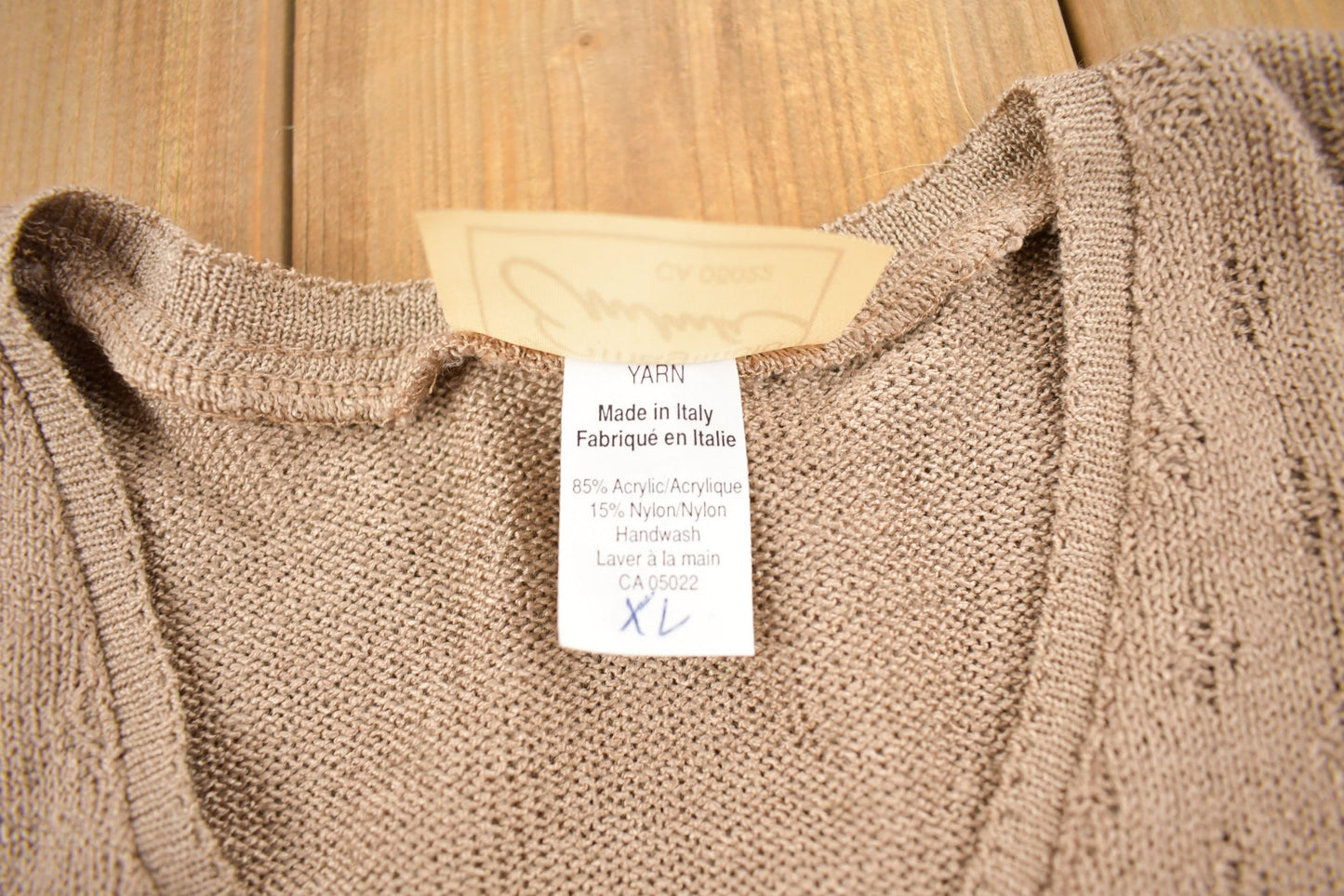 Vintage 1980s V-Neck Yarn Knit Sweater Men's XL from propervintagecanada