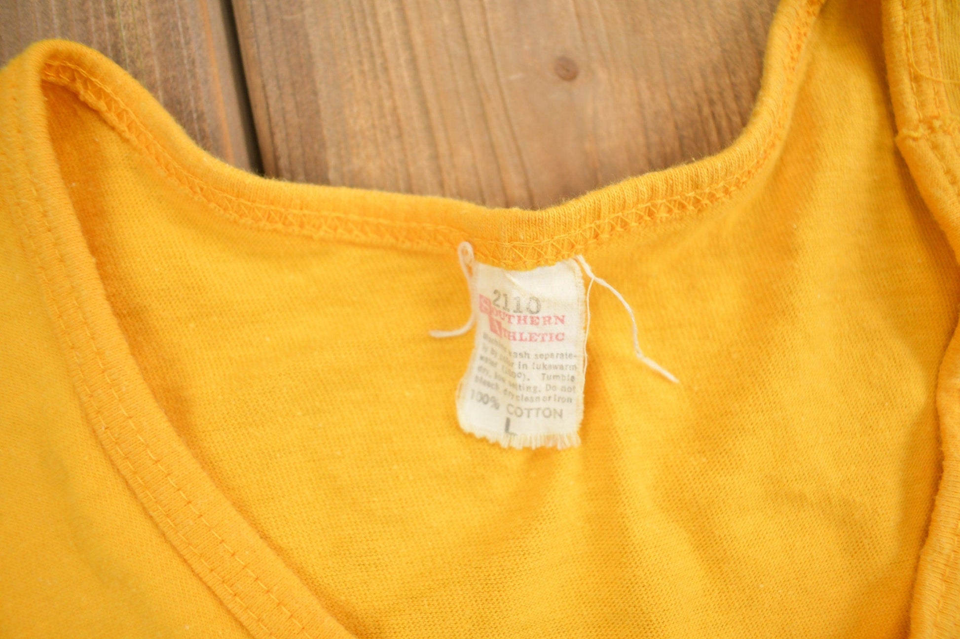 Vintage 1980s Wheeling College Tank Top Shirt Men's Medium from propervintagecanada