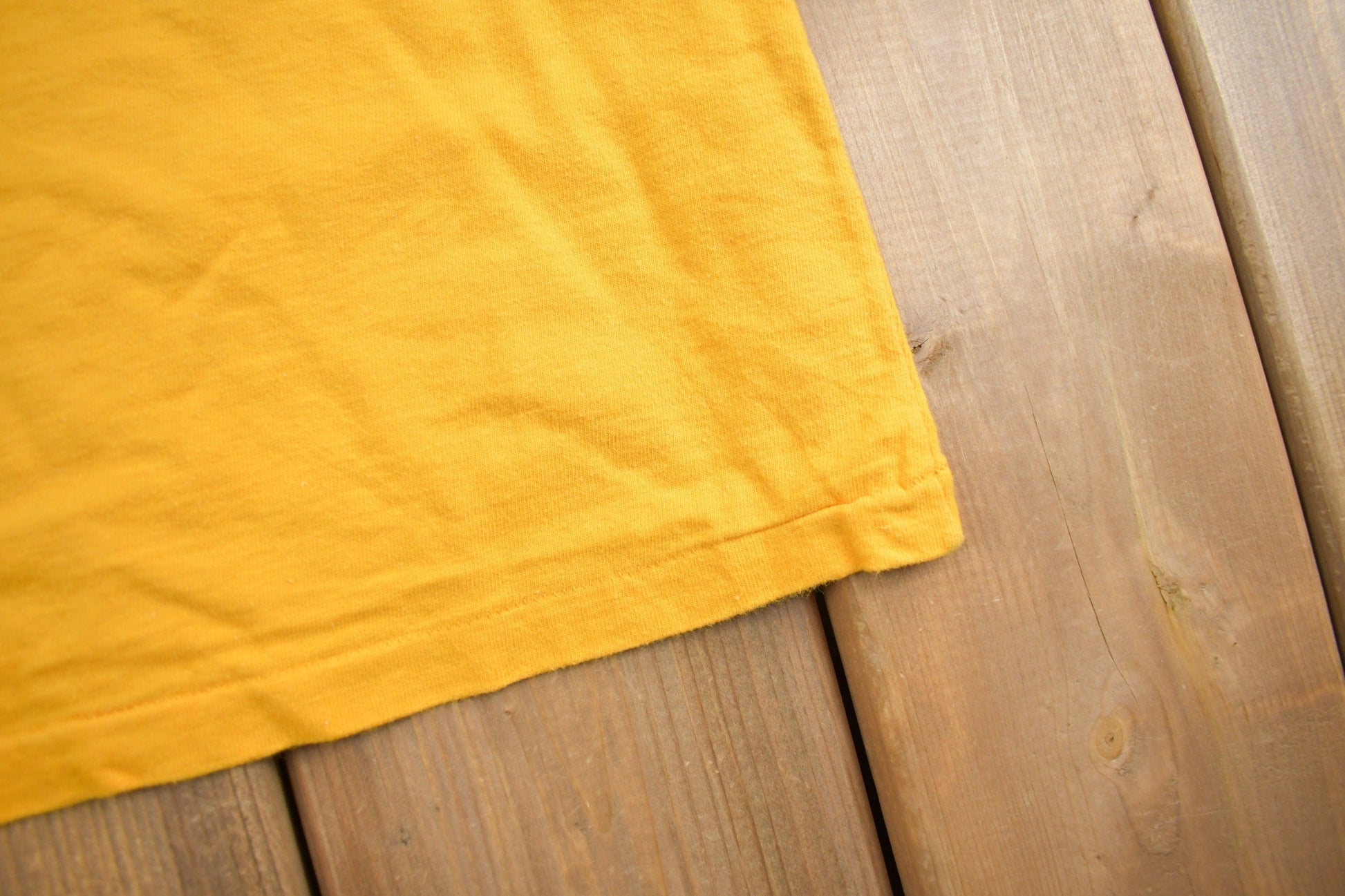 Vintage 1980s Wheeling College Tank Top Shirt Men's Medium from propervintagecanada