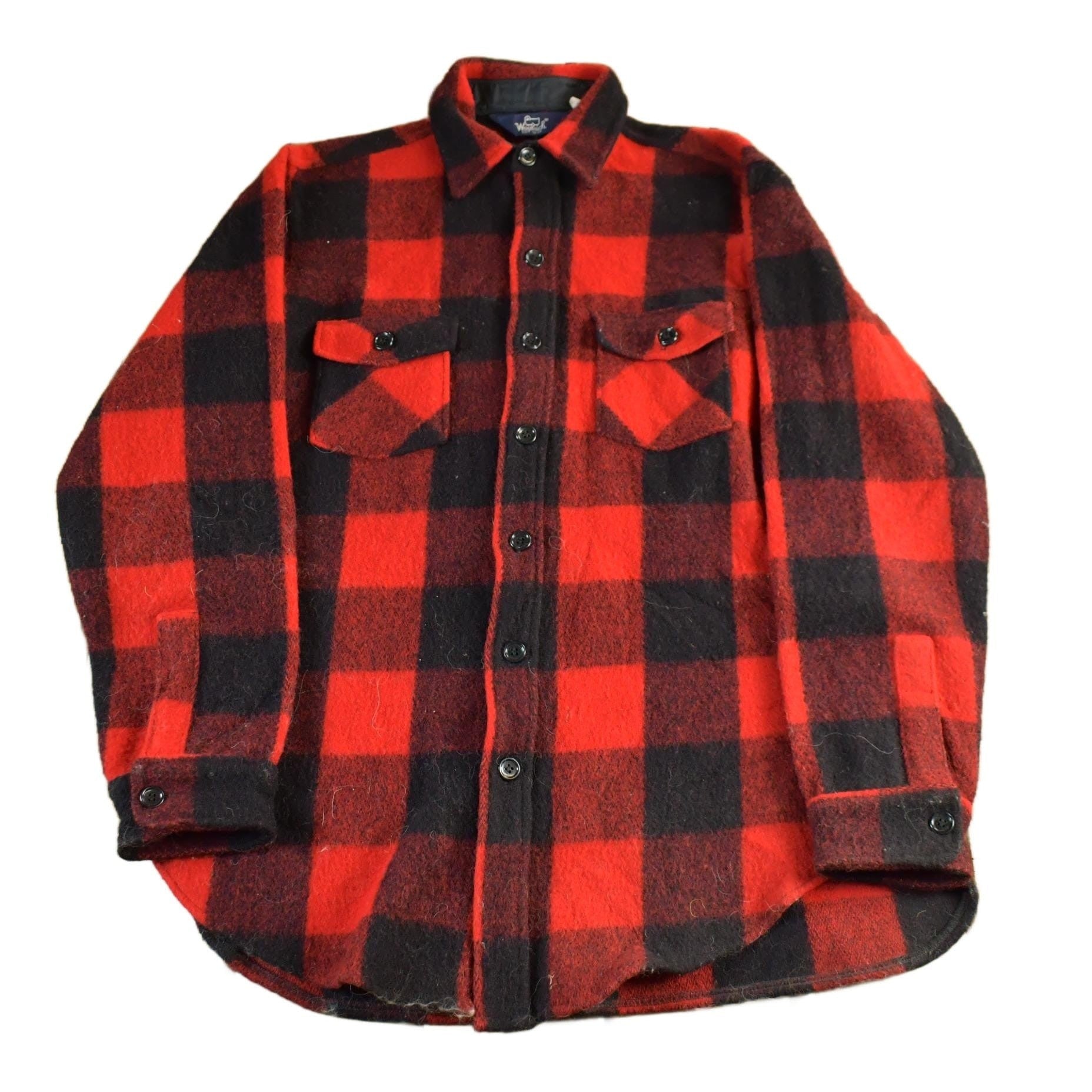 Vintage 1980s Woolrich Buffalo Plaid Flannel Button Up Shirt Men's Large from propervintagecanada