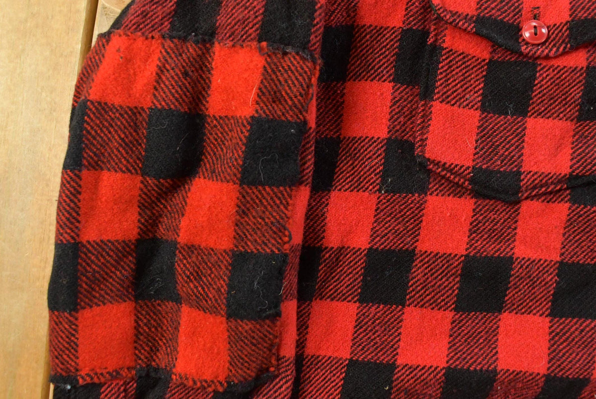 Vintage 1980s Woolrich Buffalo Plaid Flannel Button Up Shirt Men's XL from propervintagecanada