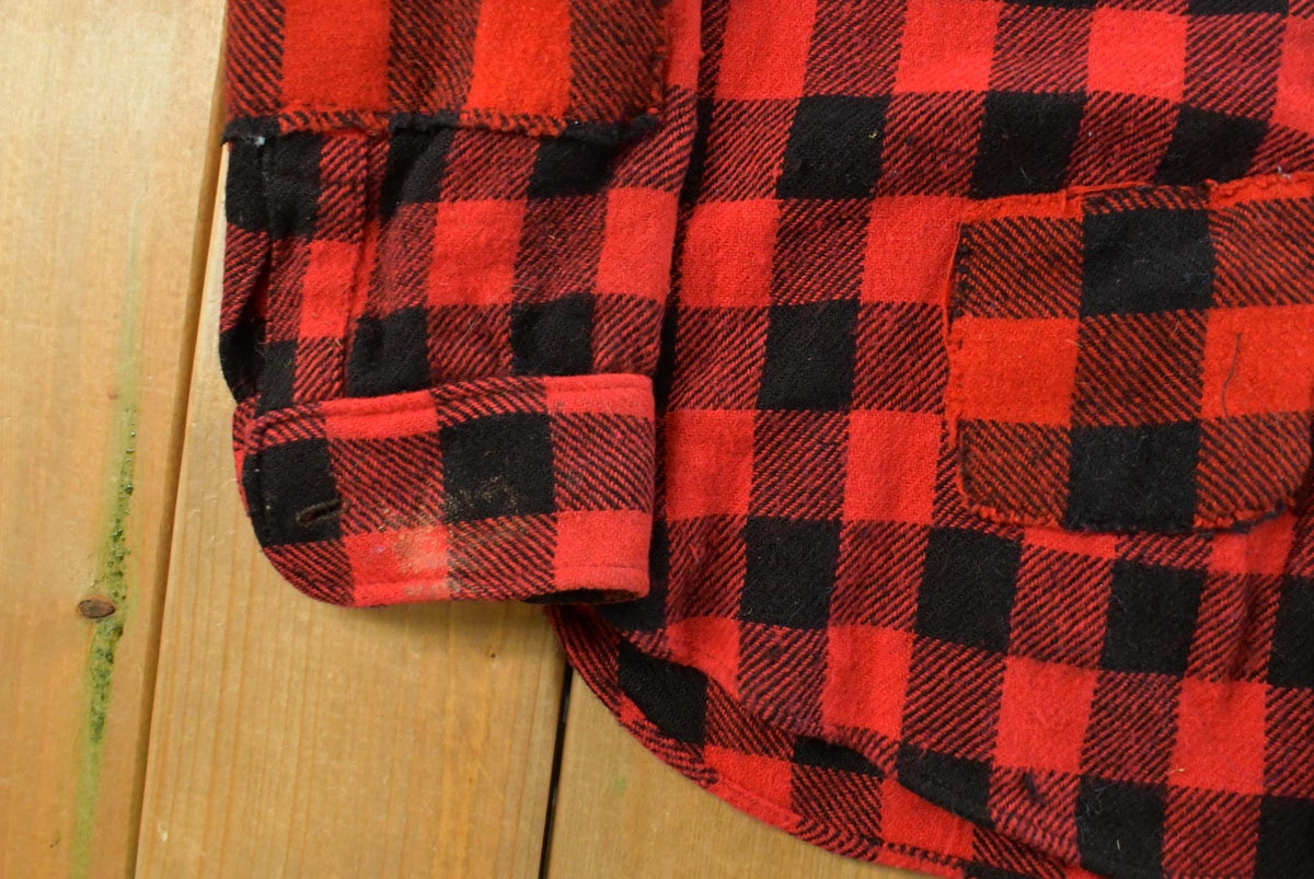 Vintage 1980s Woolrich Buffalo Plaid Flannel Button Up Shirt Men's XL from propervintagecanada
